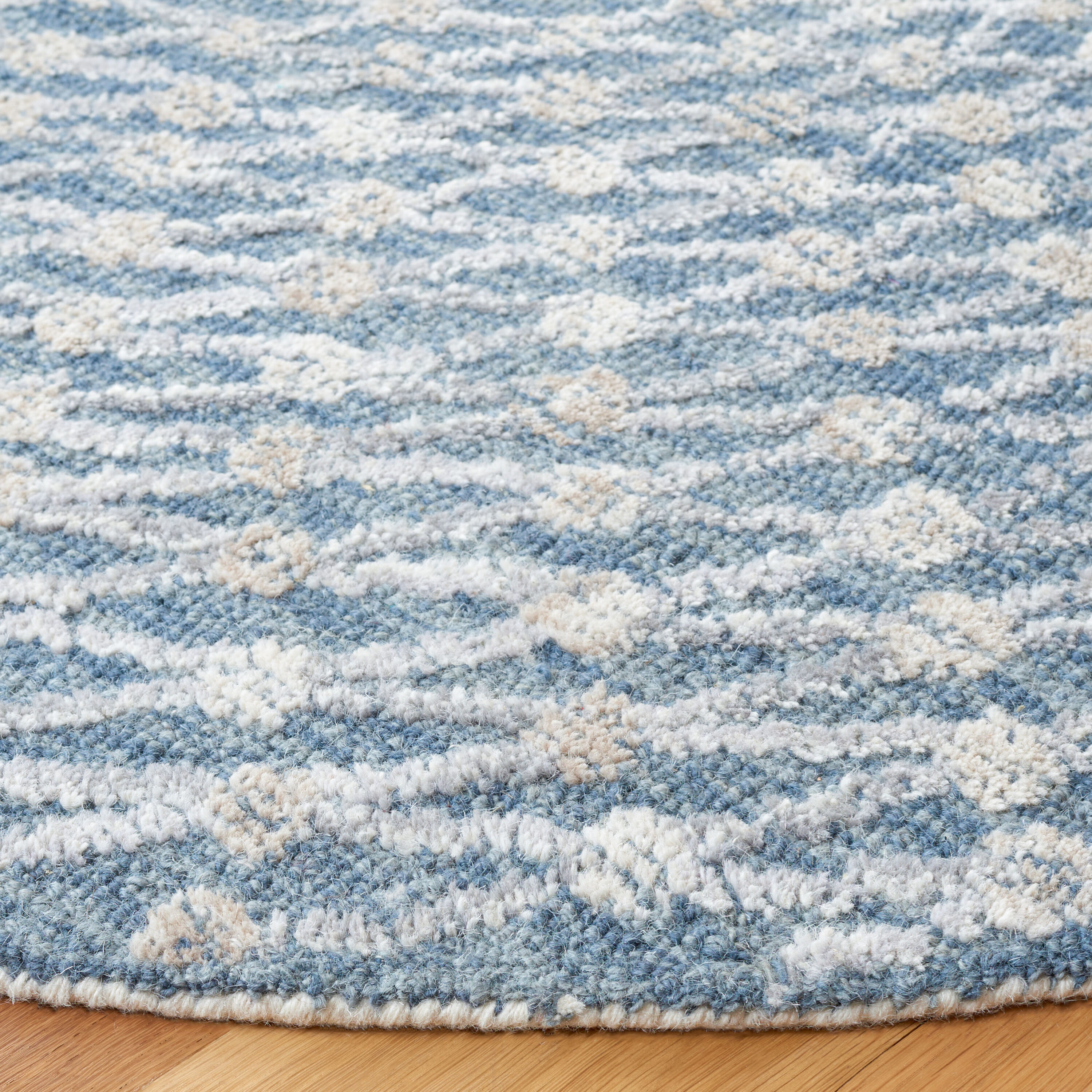 Safavieh MET180F-6R rugs - View #3
