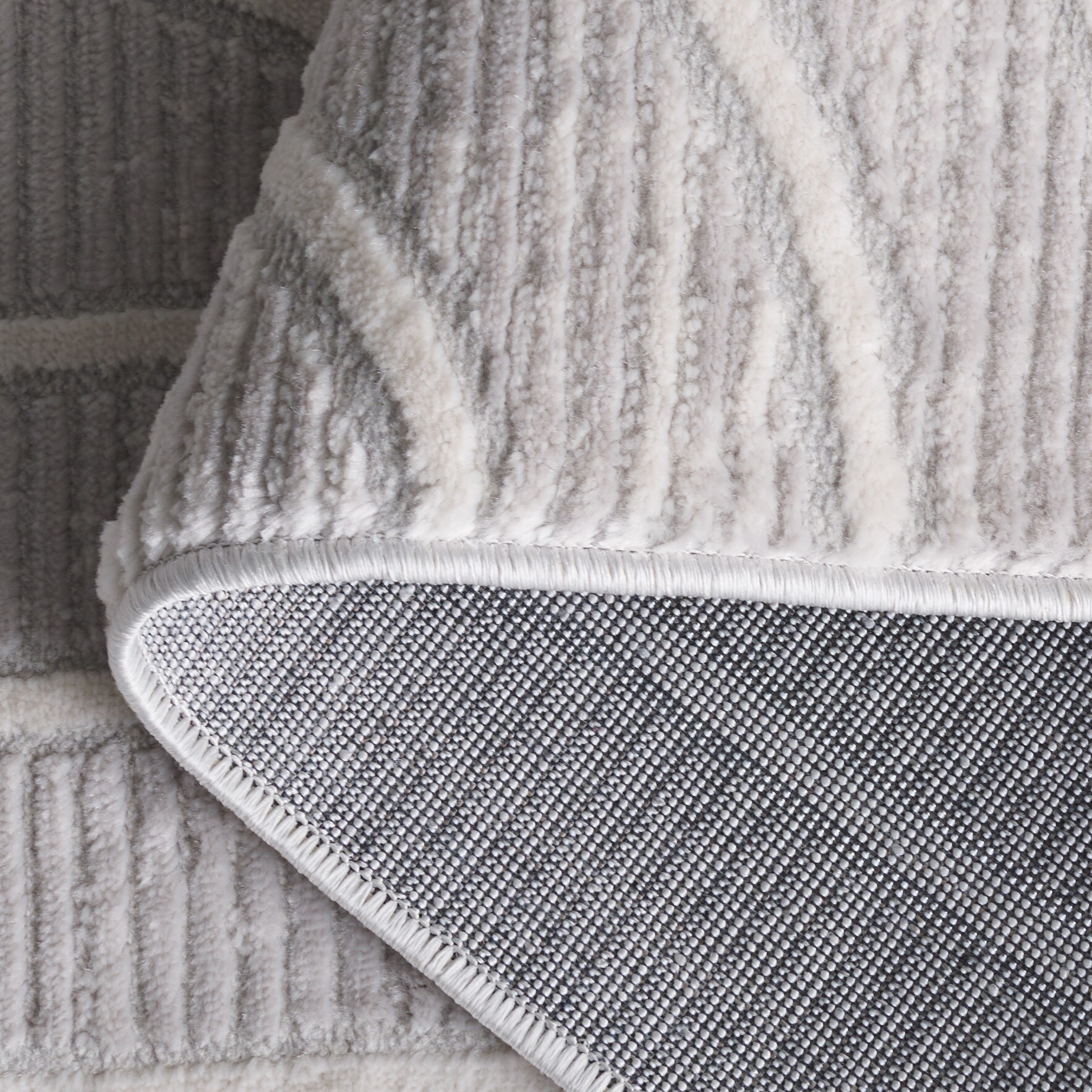 Safavieh AHW808F-7SQ rugs - View #5