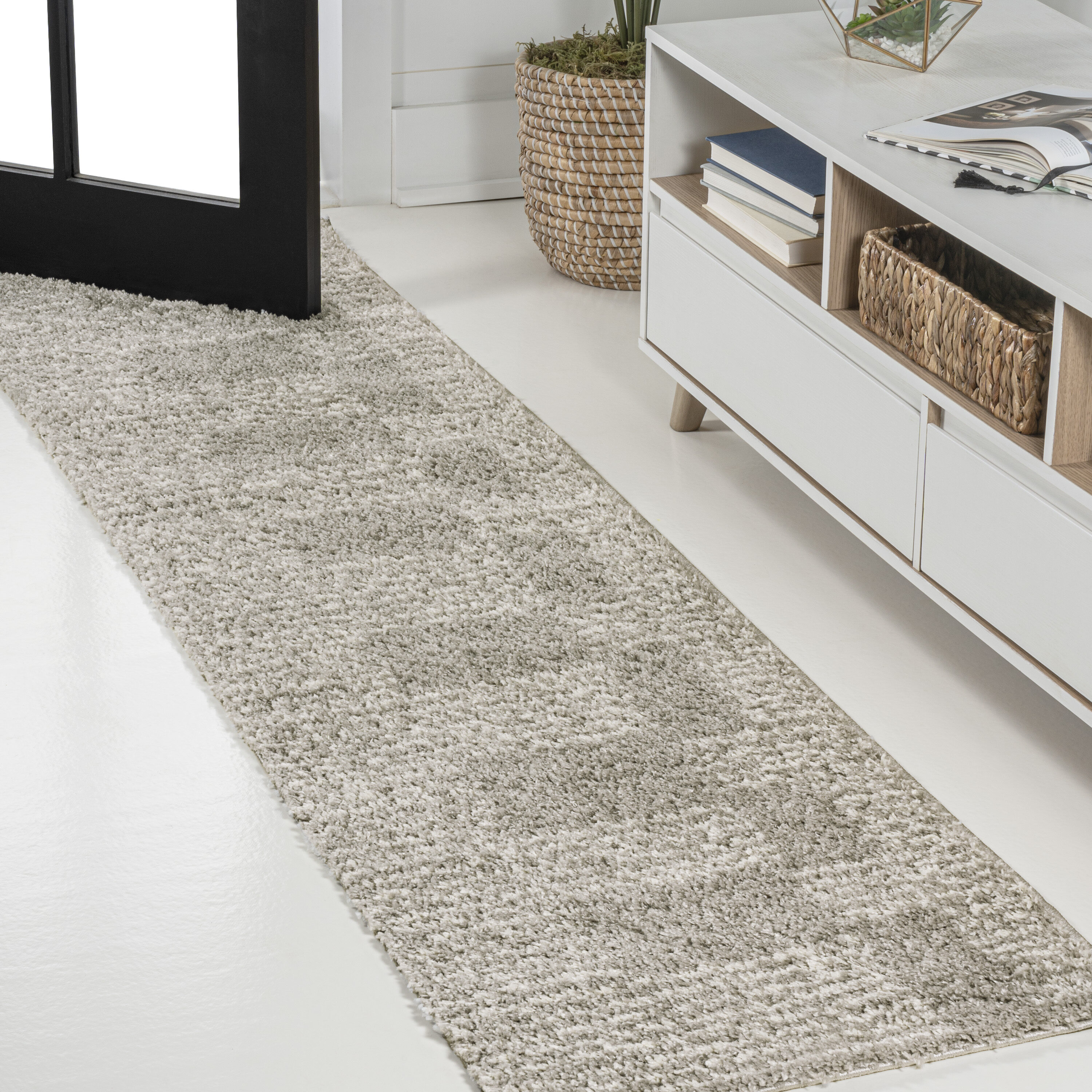 JONATHAN  Y MOH407B-28 Moroccan HYPE Petra Abstract Shag 2 x 8 (ft) Loomed Polypropylene Gray/Ivory Rectangular Indoor Stripe Mid-Century Modern Runner rug