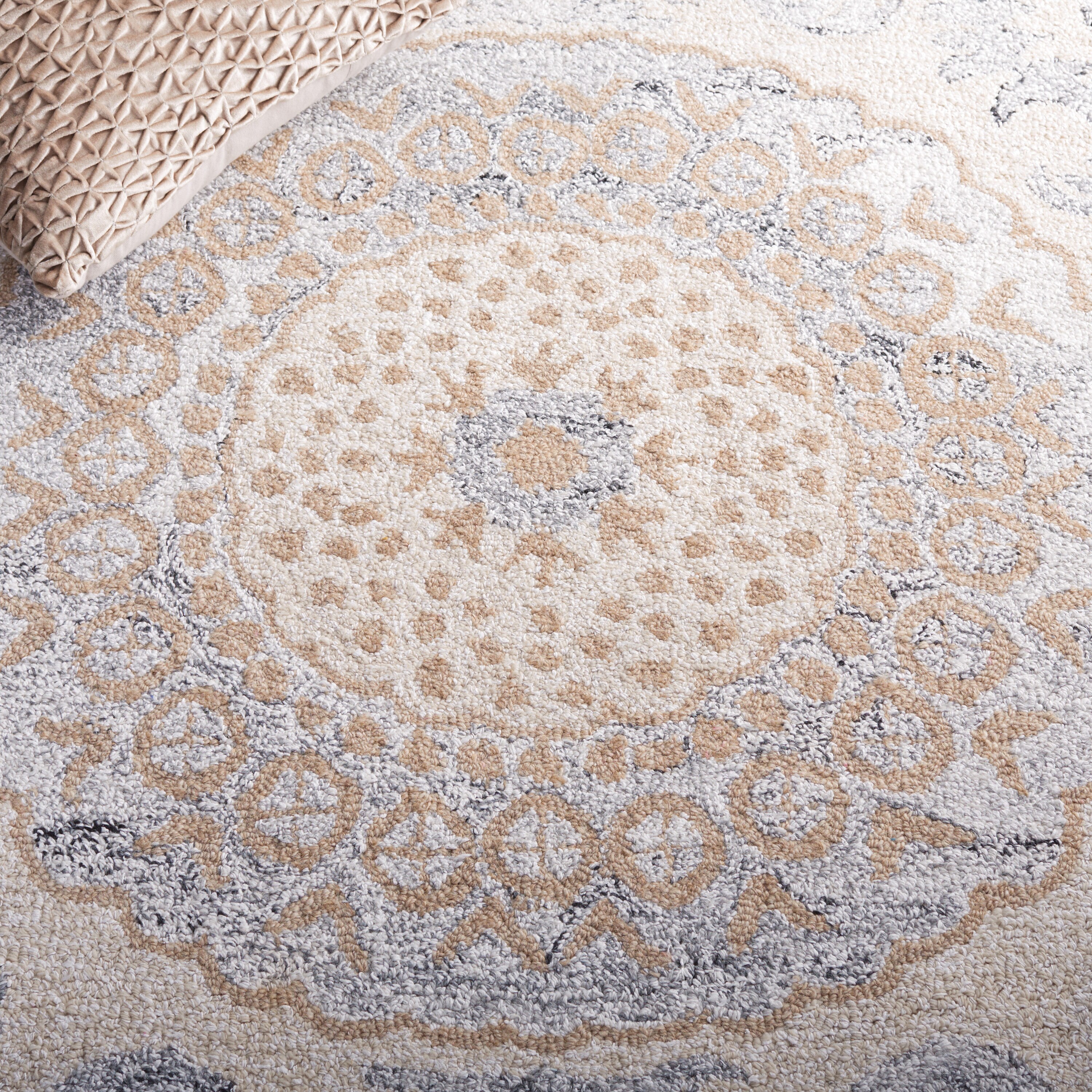 Safavieh MRQ401B-5 rugs - View #5