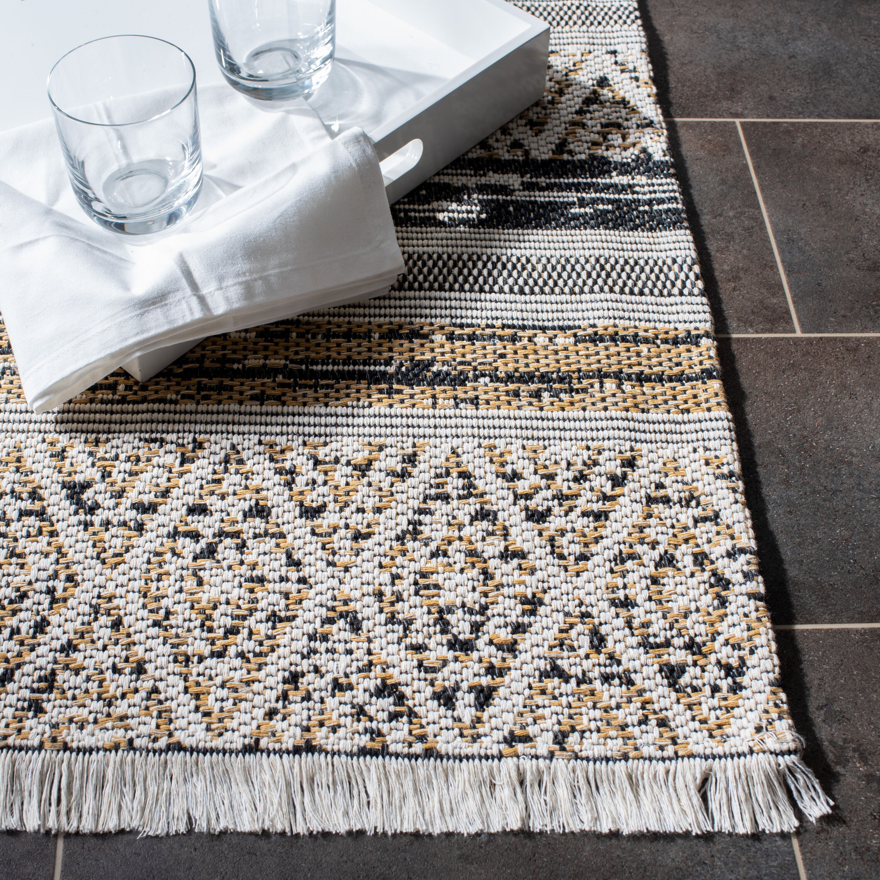 Safavieh AGT466A-4 rugs - View #3