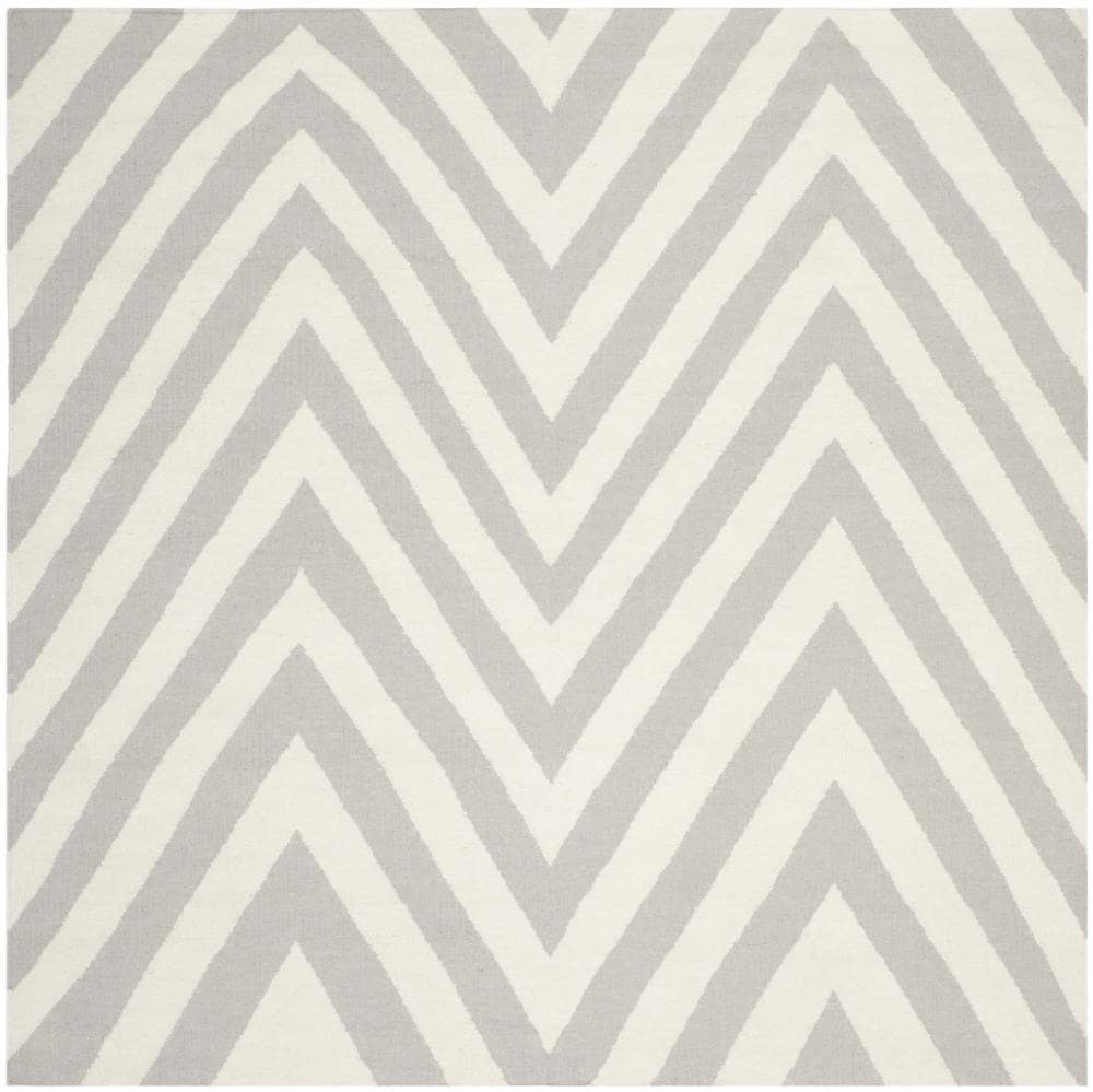 Safavieh DHU568B-6SQ Dhurries Geia 6 x 6 (ft) Wool Gray/Ivory Square Indoor Chevron Coastal Area rug