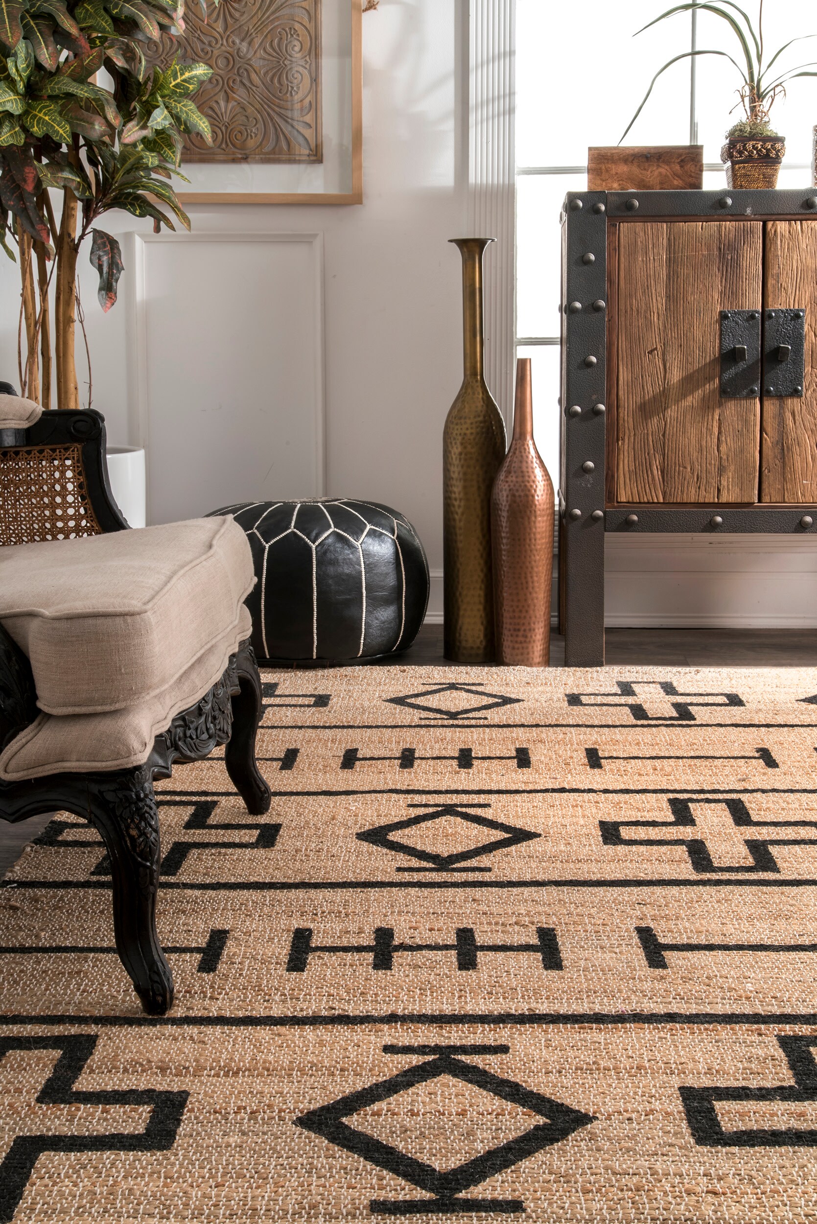 Handmade Tufted Oriental Cotton Runner Rug in Black
