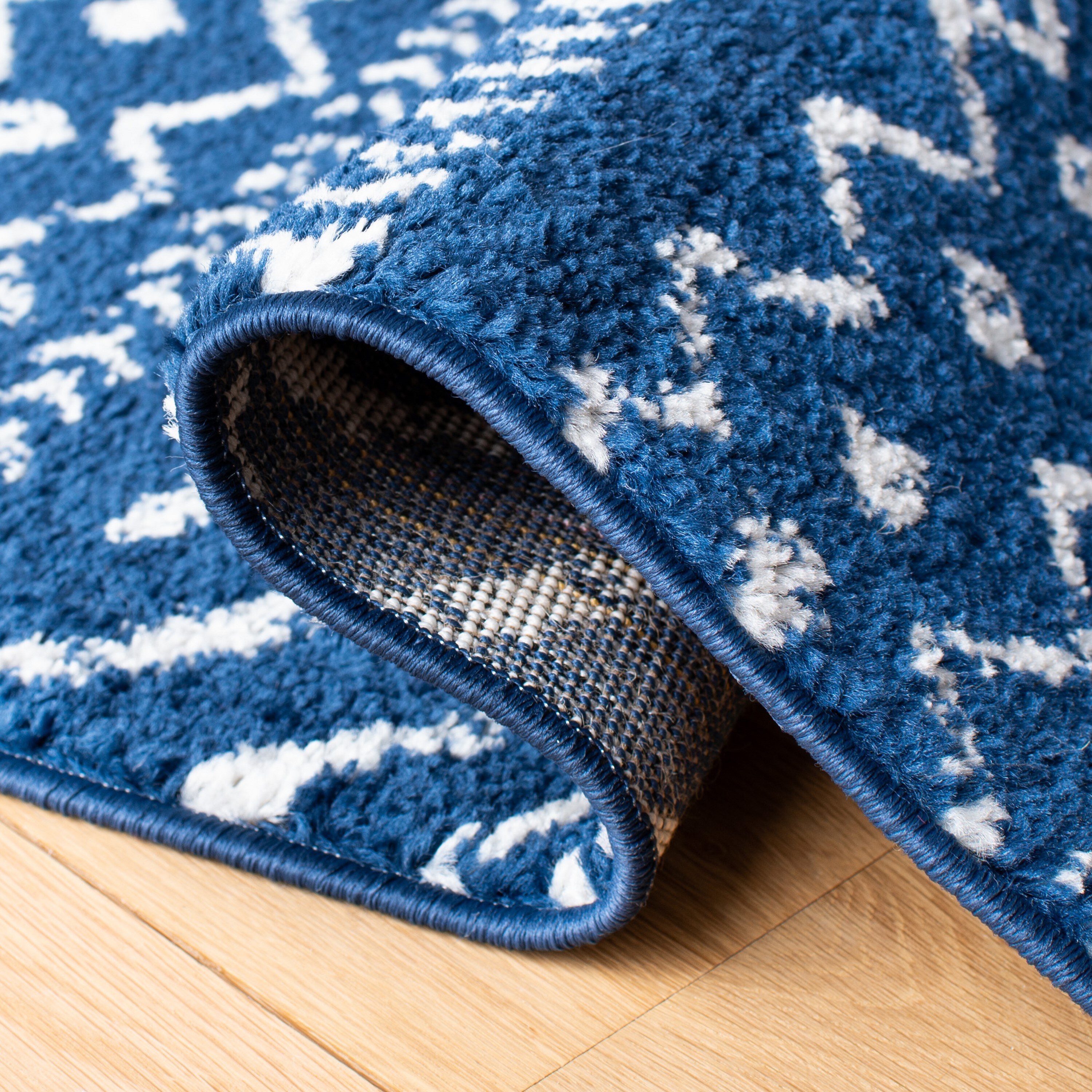 Safavieh TUL267N-7SQ rugs - View #5