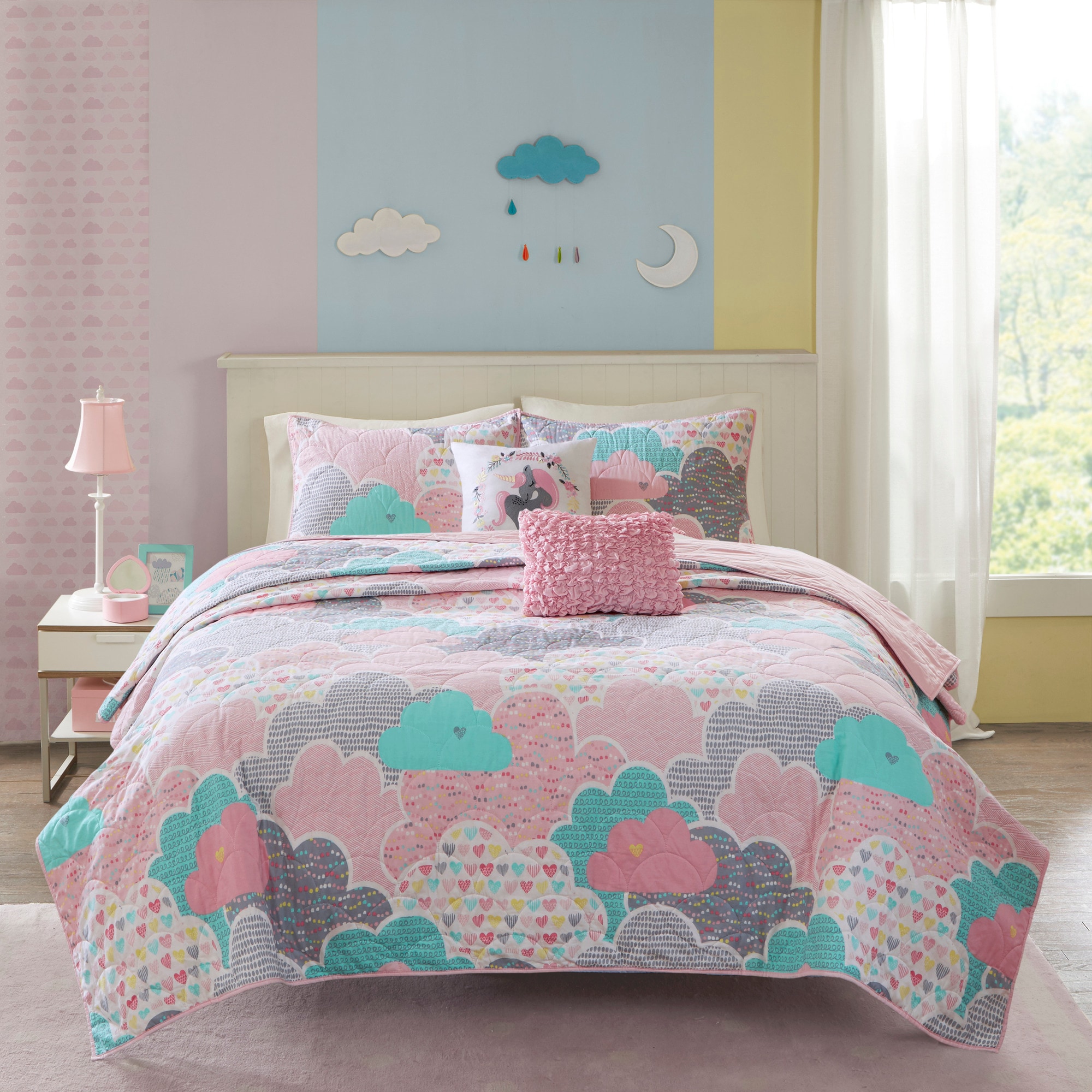 Urban Habitat Kids 5-Piece Pink Full/Queen Quilt Set in the Bedding ...