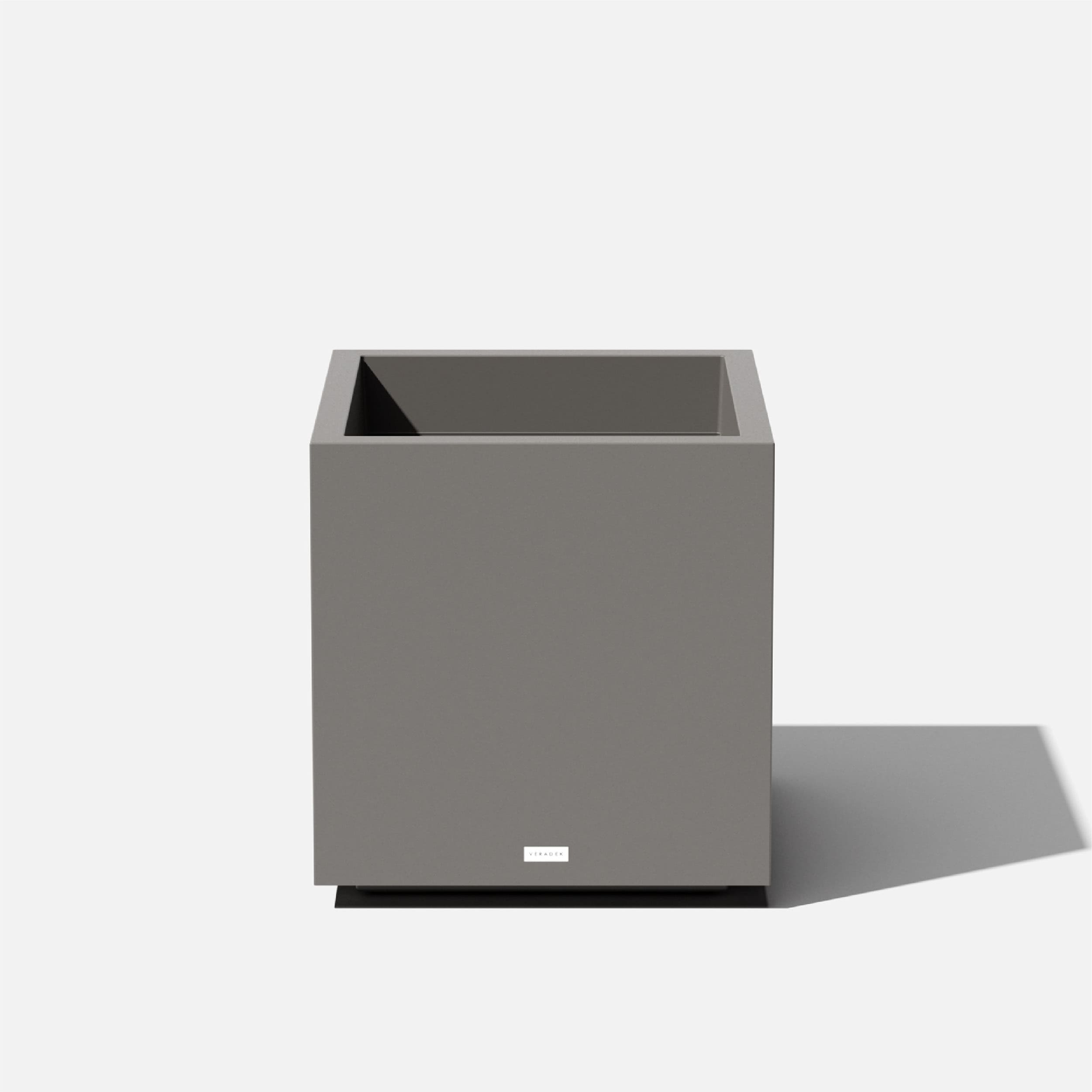 Veradek CUVMEDG Square 21-in W x 22.5-in H x Gray Plastic Indoor/Outdoor Planter