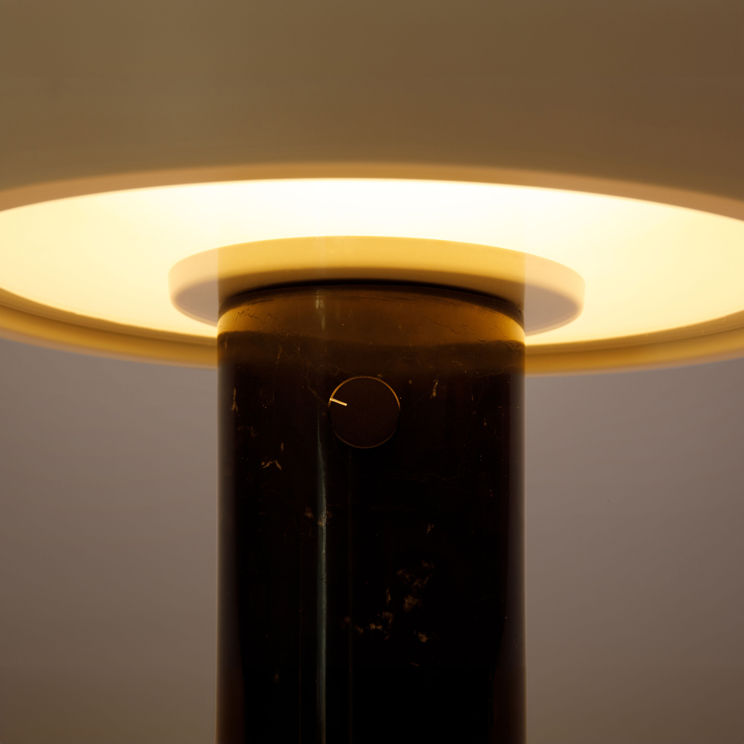 Brightech TL-KNGPN Table-Lamps - View #7