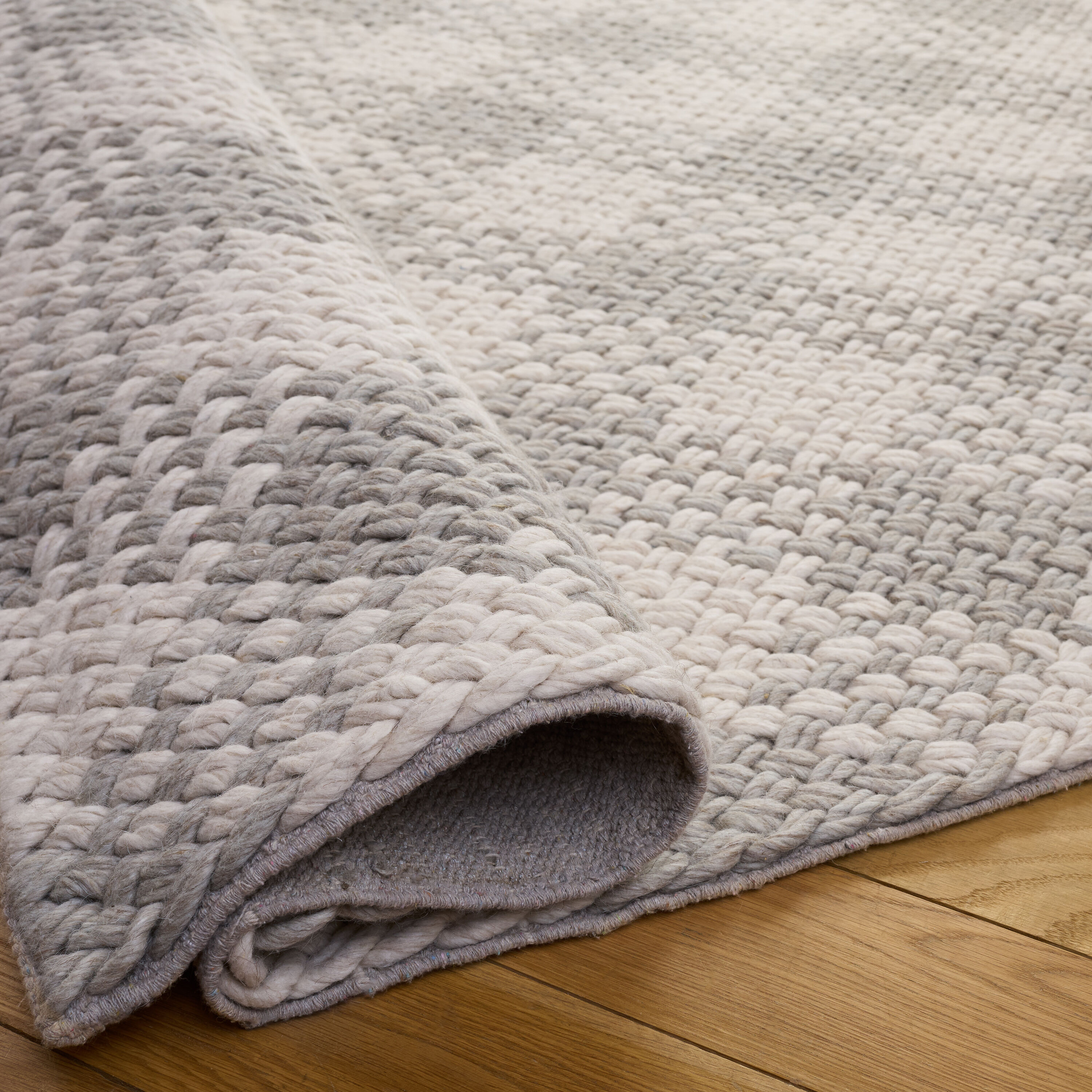 Safavieh NFC105G-28 rugs - View #4