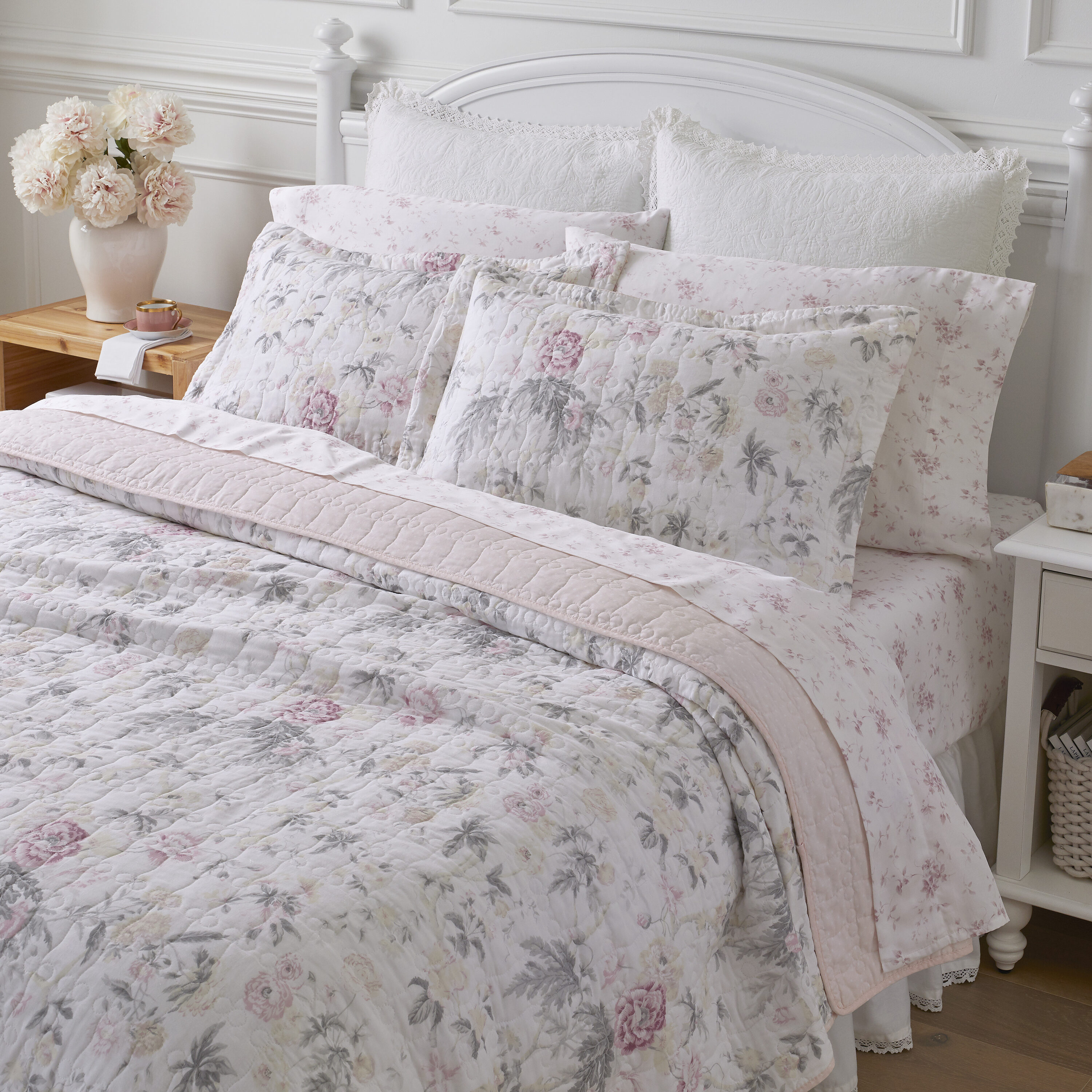 Laura Ashley 222277 bedding - View #8
