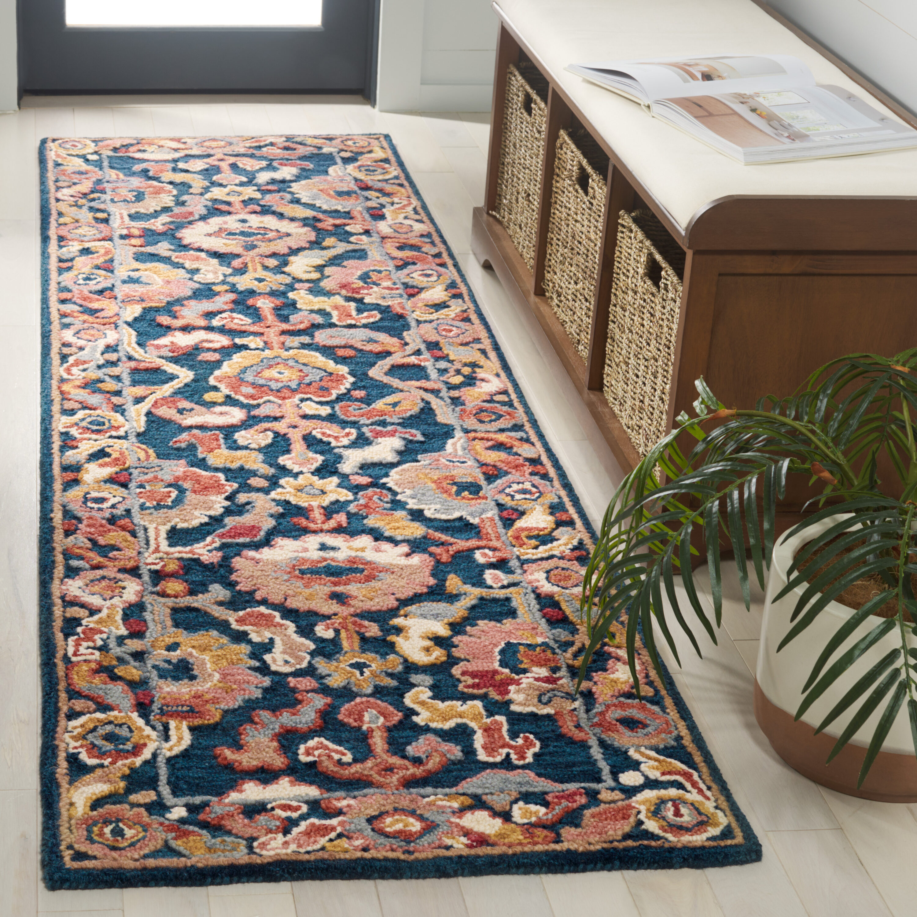  Metro 328 Navy/Red Traditional 2Ft-3In x 8Ft Runner Rug