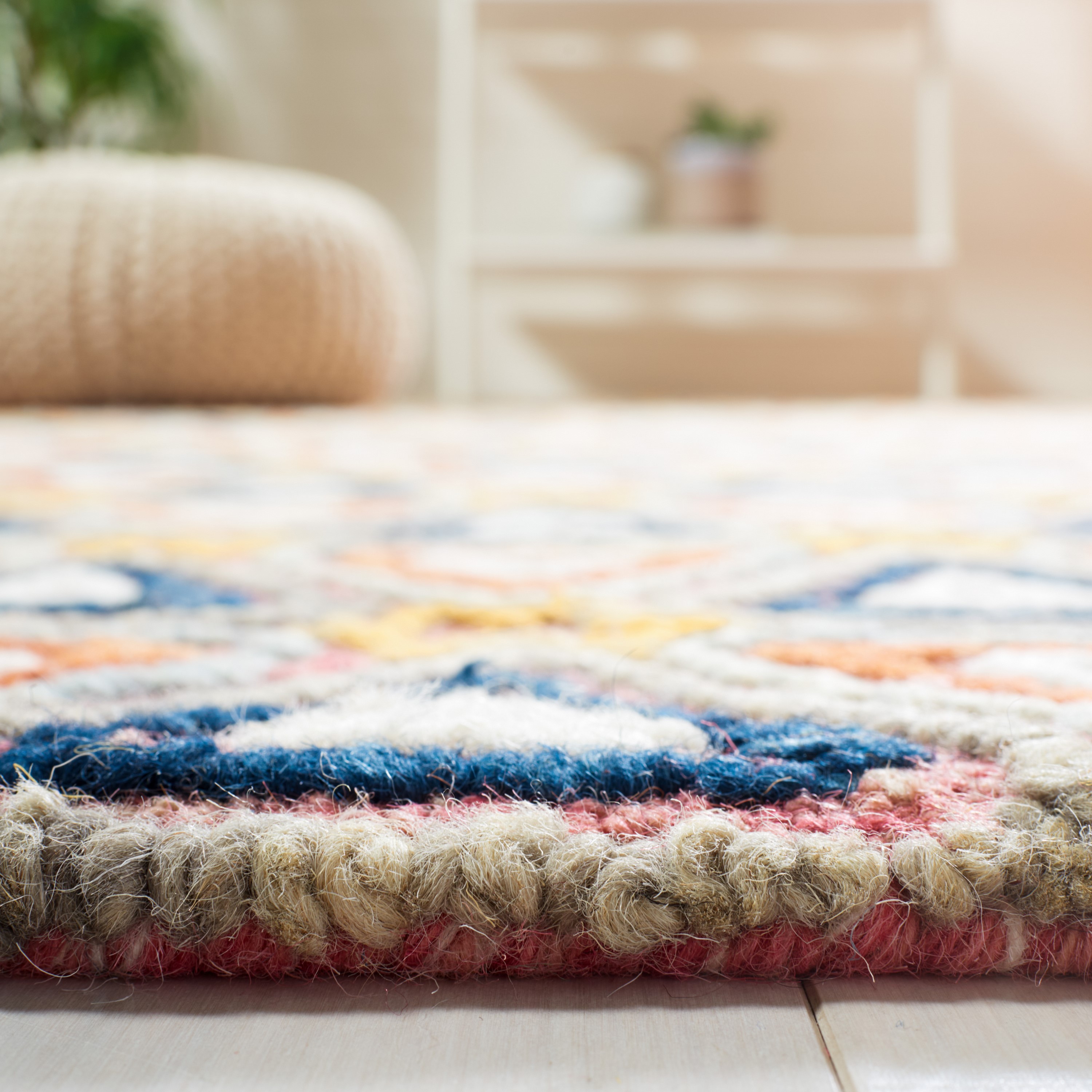 Hand-Tufted Red and Navy Wool 3' x 5' Geometric Area Rug