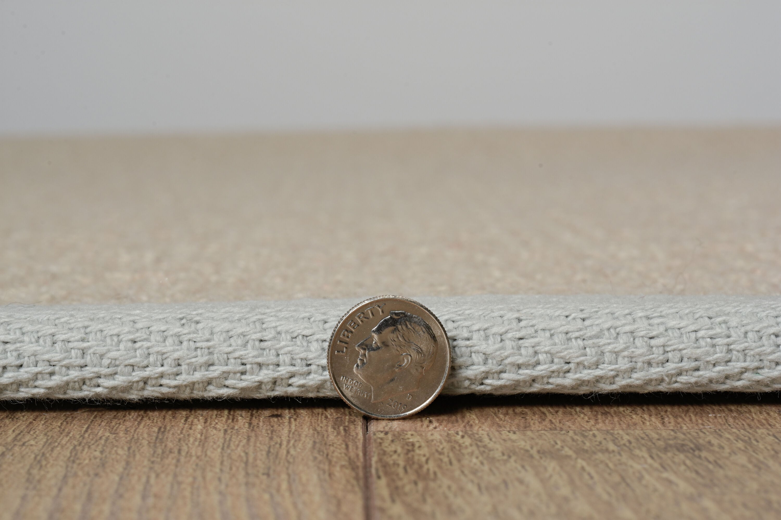 Linon RUG-AT010913 rugs - View #4