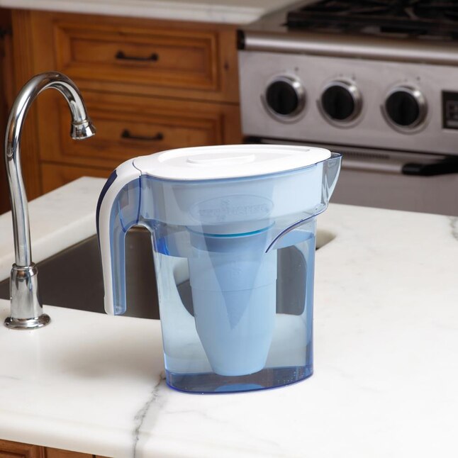 ZeroWater 6-cup Blue Water Filter Pitcher in the Water Filter Pitchers ...