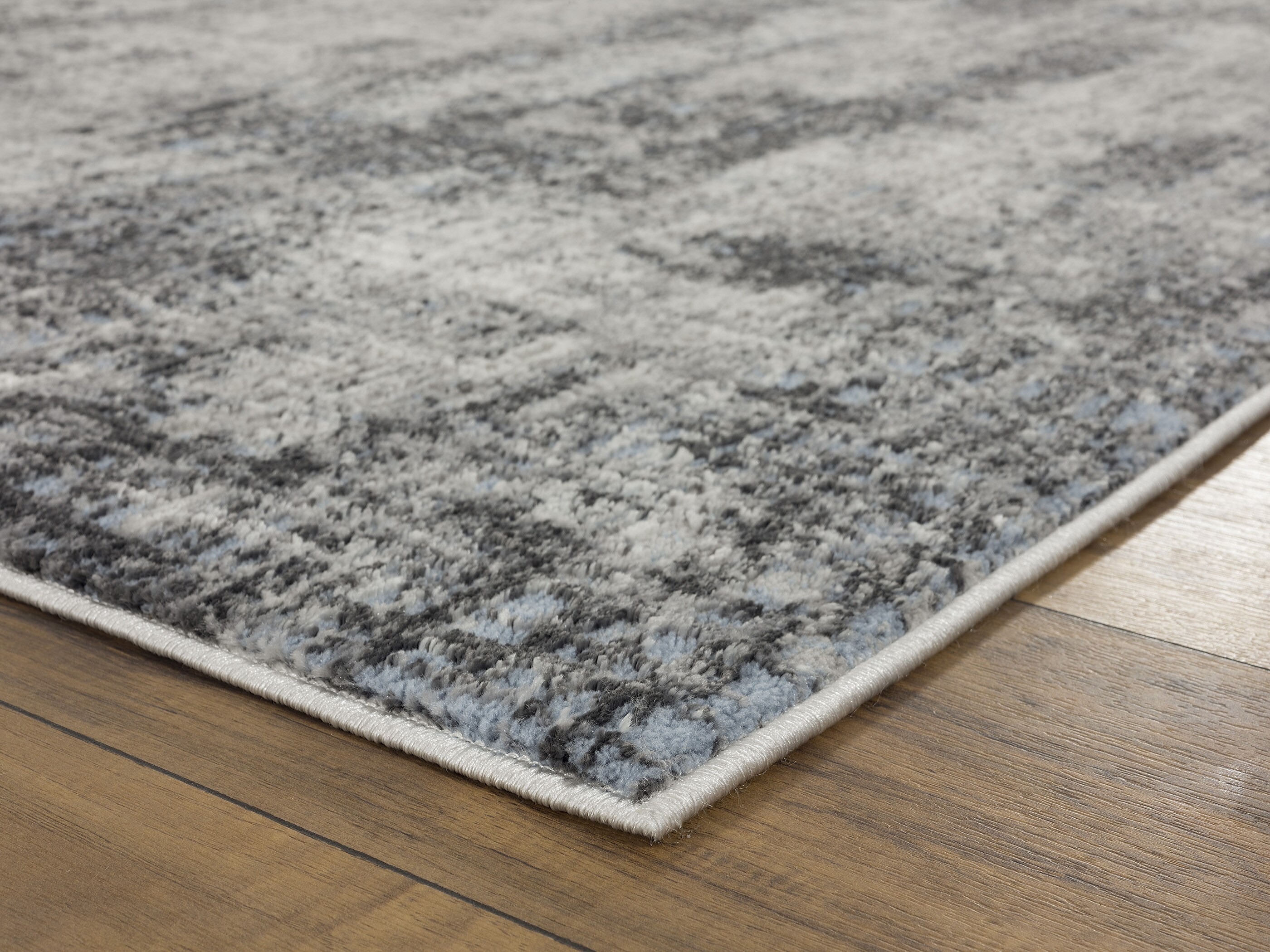United Weavers Of America 2610 20460 1013 rugs - View #5