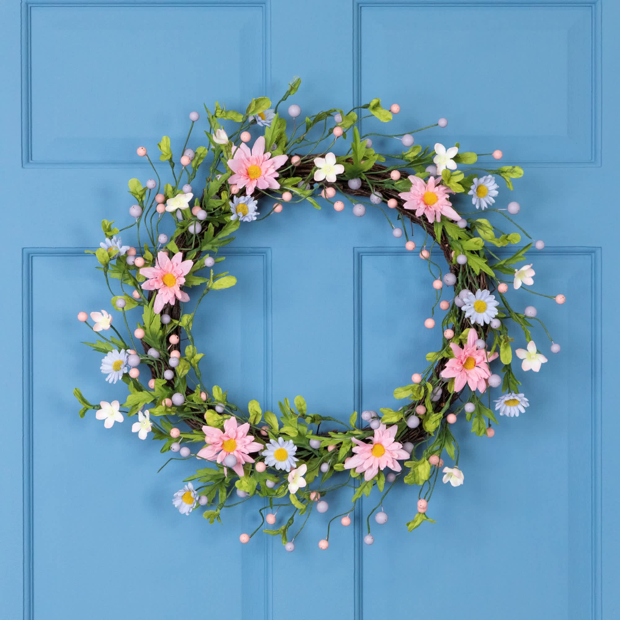 Northlight Daisy Twig Artificial Floral Wreath Green and Pink 15-Inch