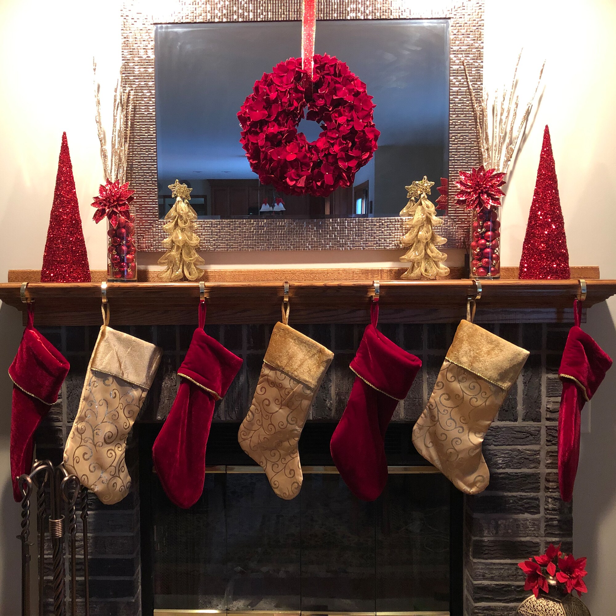 Northlight 31450626 Tree-Stockings - View #5