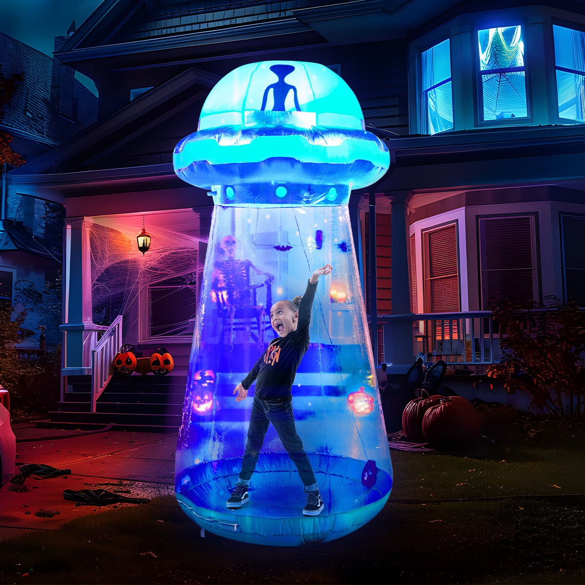 Joyfy 30169 9-ft Freestanding Lighted Alien Inflatable