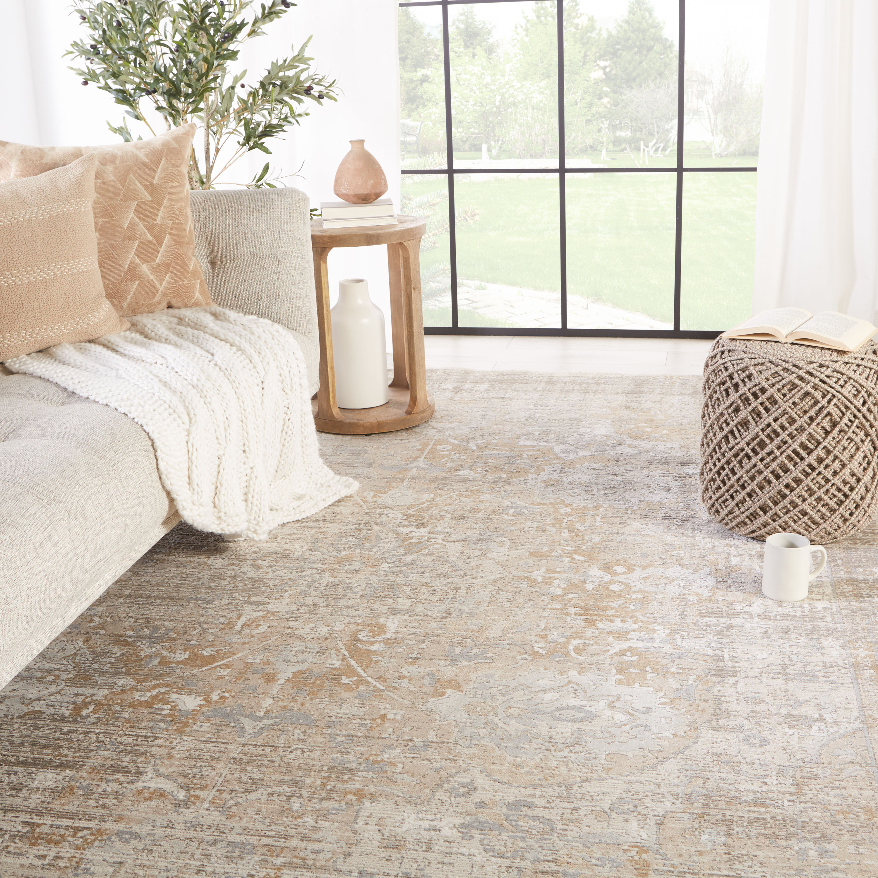 Jaipur Living RUG148929 En Blanc 9 x 13 (ft) Loomed Polyester Beige/White Rectangular Indoor Medallion Global Area rug