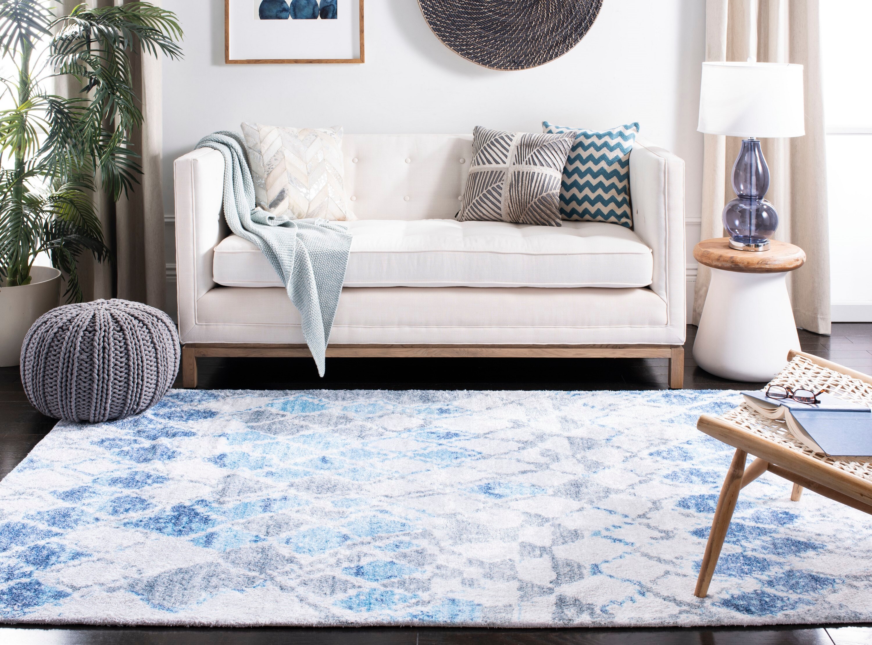 Hand Loomed Ivory and Blue Flat Weave Wool-Cotton Rug - 3'x5'