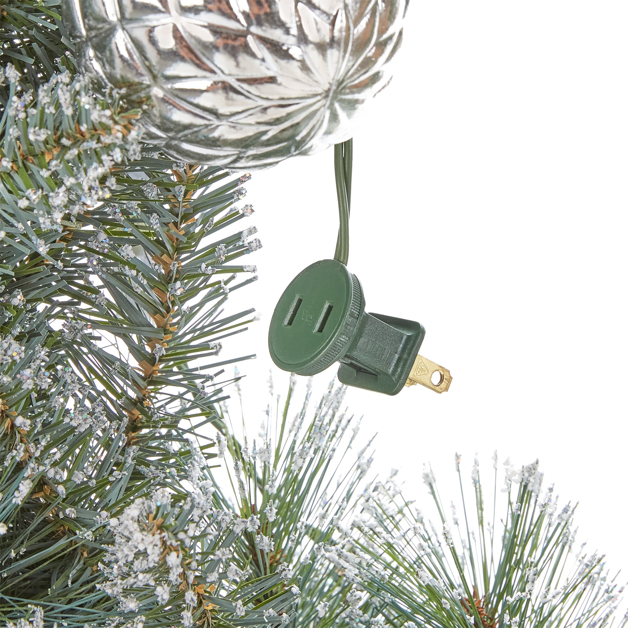 Holiday Living LW21-W03 Artificial-Christmas-Wreaths - View #7