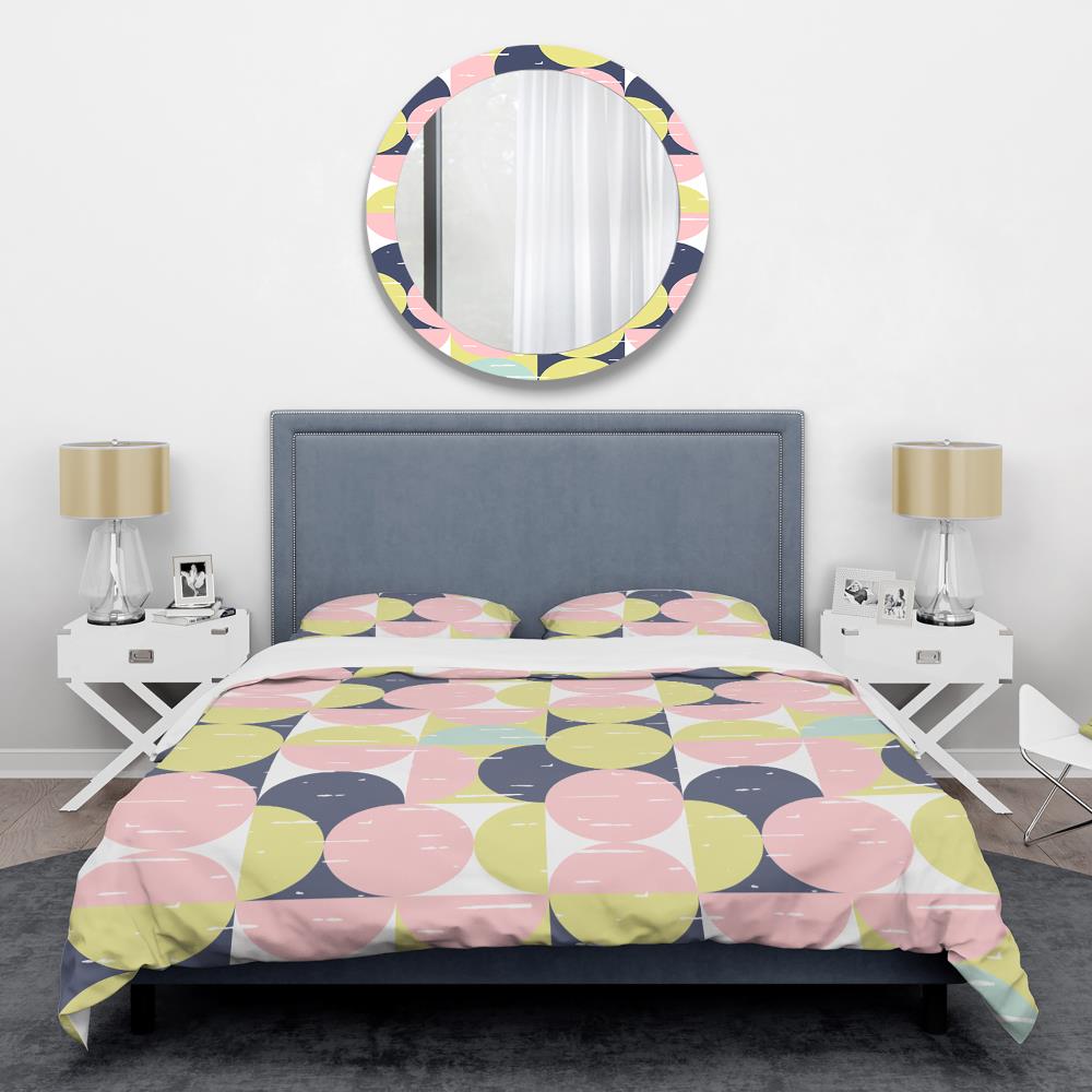 Designart BED24356-Q 3 -Piece Pink Queen Duvet cover Set