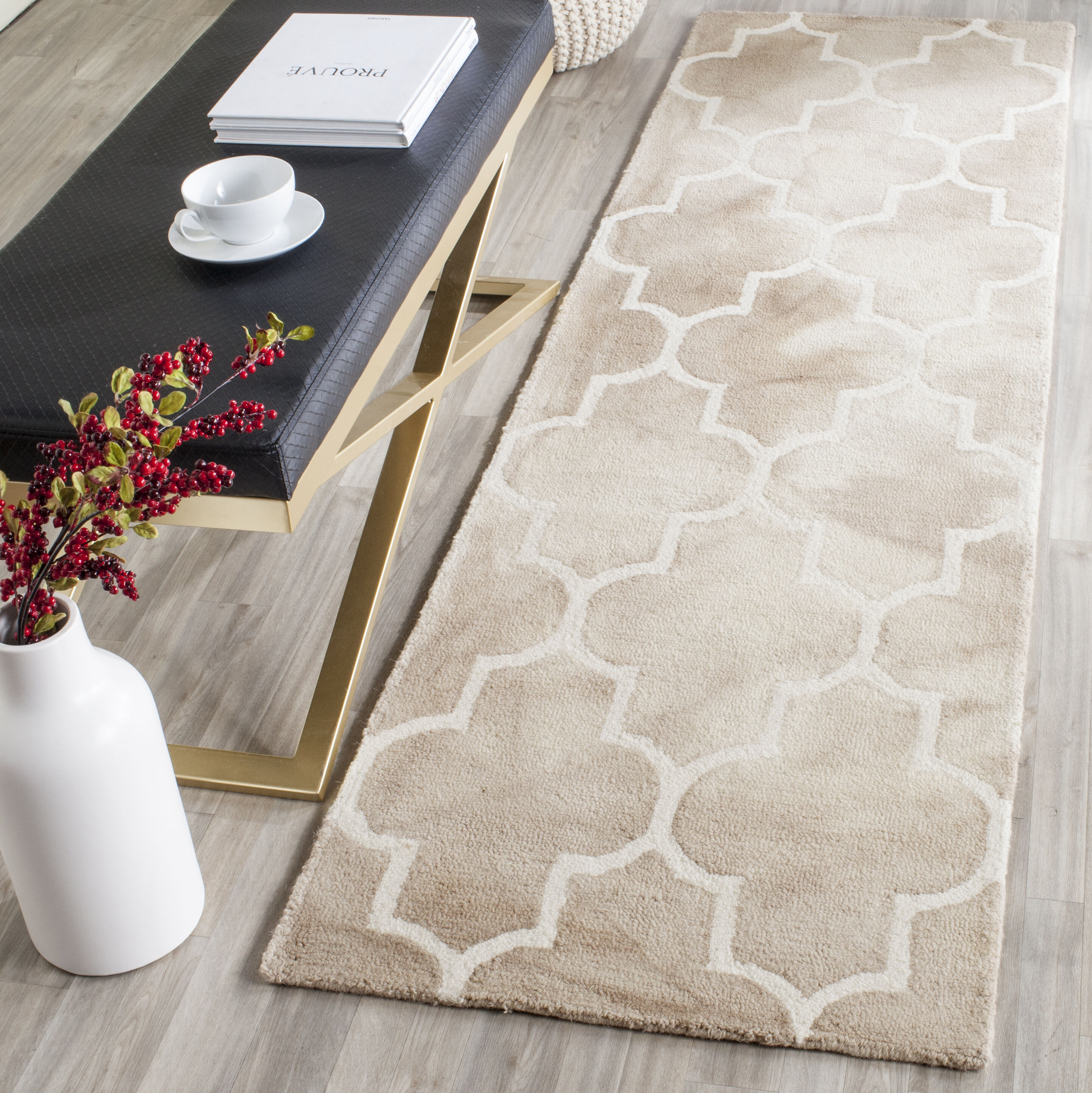 Safavieh DDY535G-26 Dip Dye Dorinda 2 x 6 (ft) Tufted Wool Beige/Ivory Rectangular Indoor Trellis Bohemian/Eclectic Runner rug