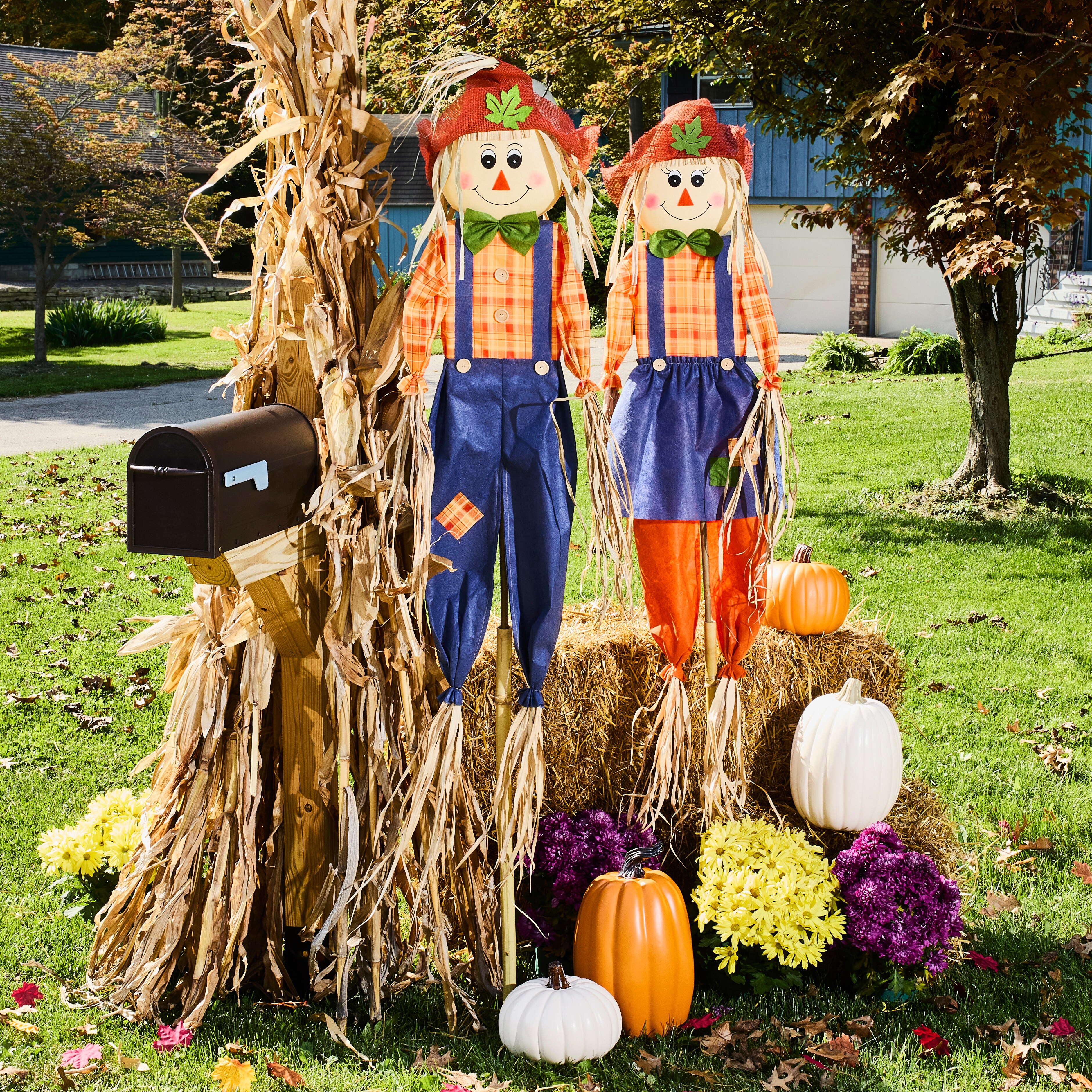 Holiday Living 7-ft Free Standing Decoration Scarecrow at Lowes.com