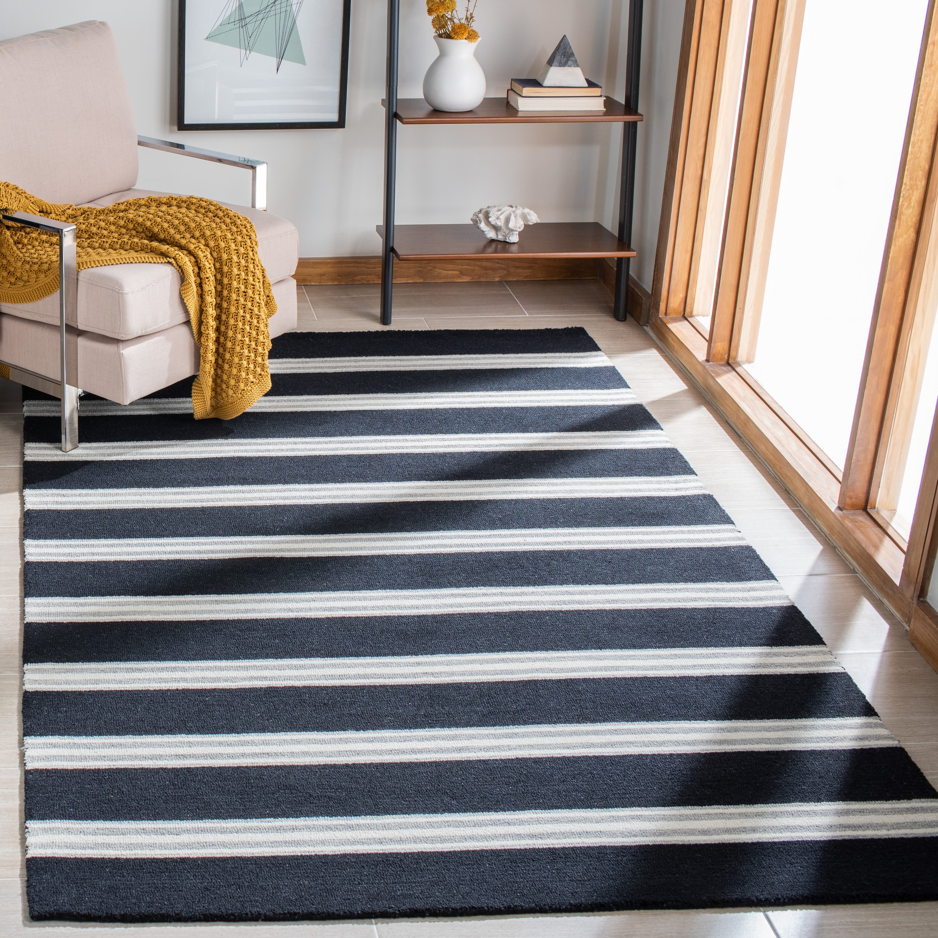 Safavieh MET601Z-4 Metro Tietje 4 x 6 (ft) Tufted Wool Black/Ivory Rectangular Indoor Stripe Farmhouse/Cottage Area rug