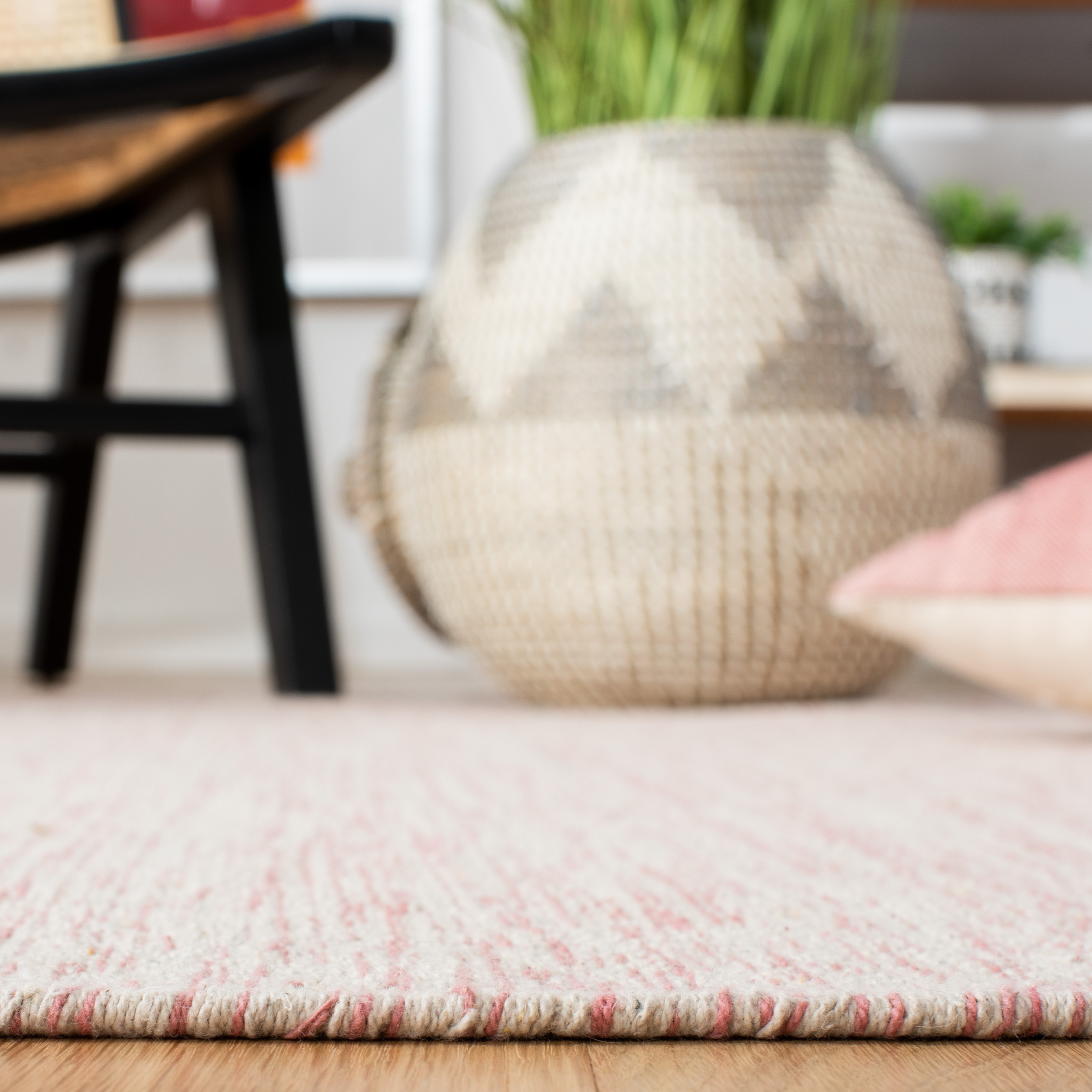 Safavieh MTK653U-8 rugs - View #6