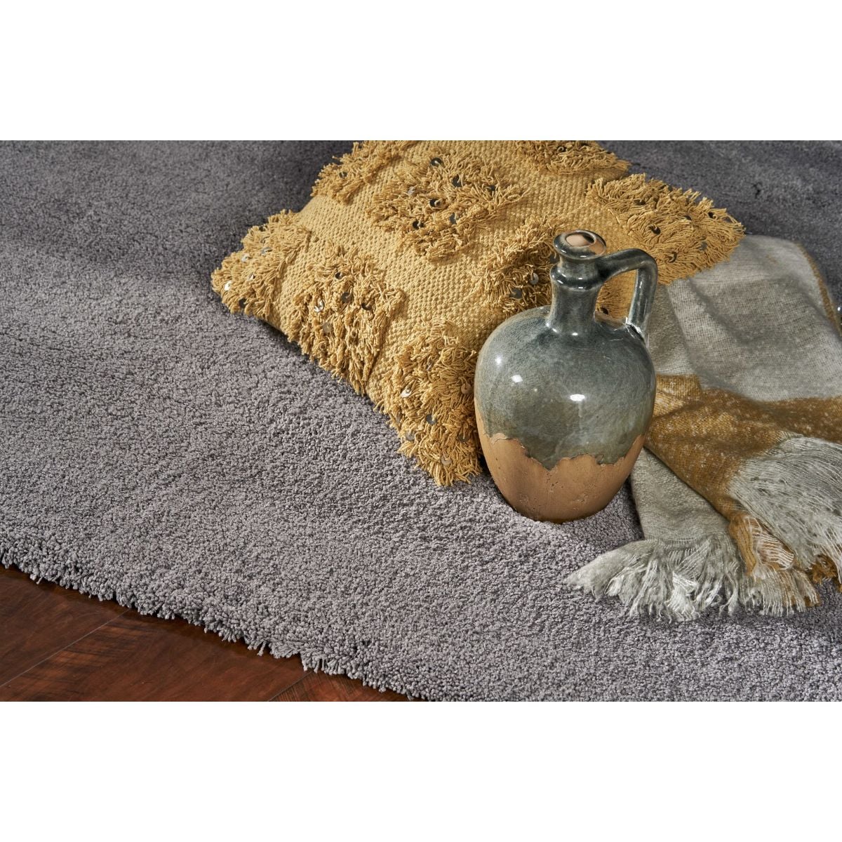 HomeRoots 353421 Bernadette 2 X 3 (ft) Rag Gray Indoor Solid Area Rug