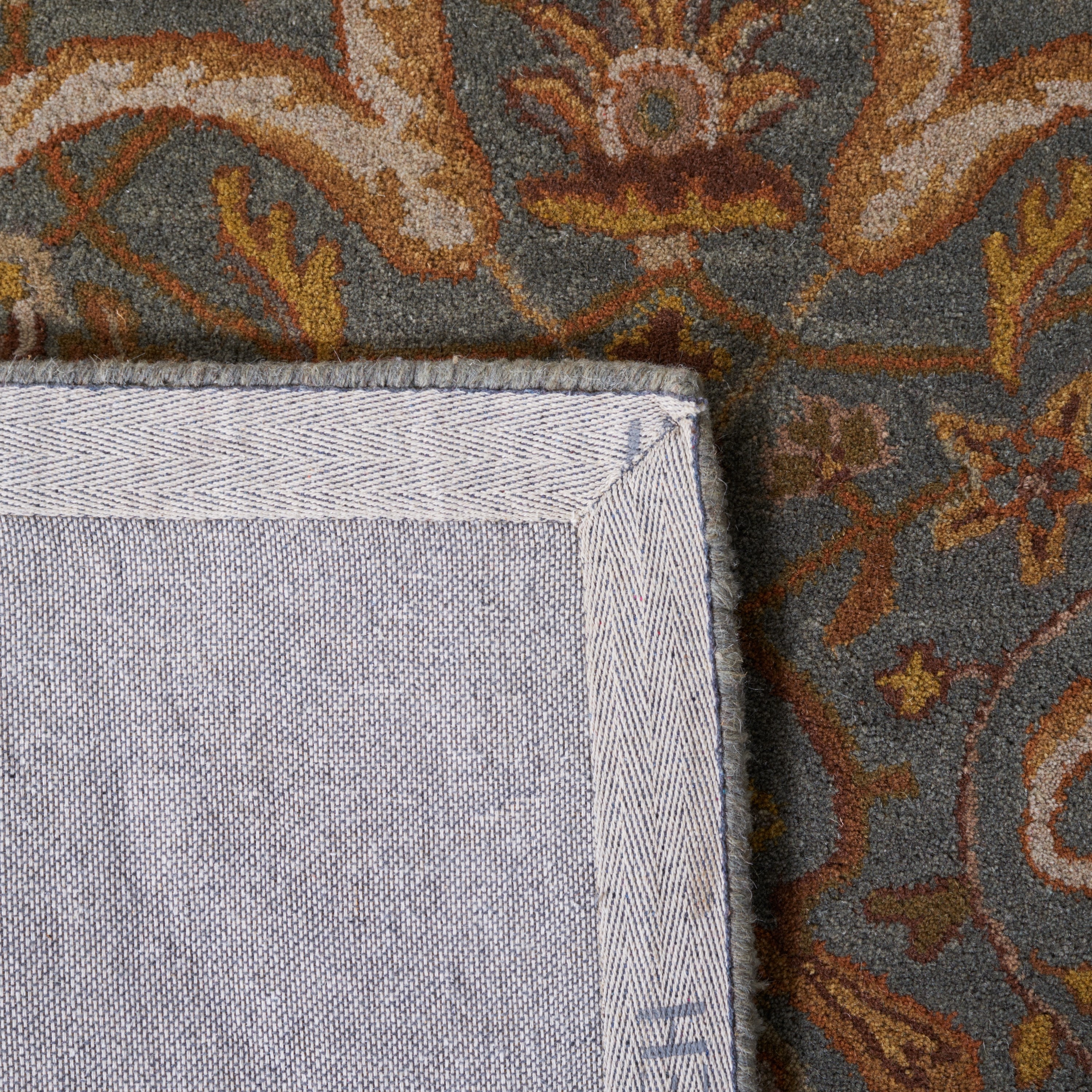 Safavieh HG915A-28 rugs - View #7