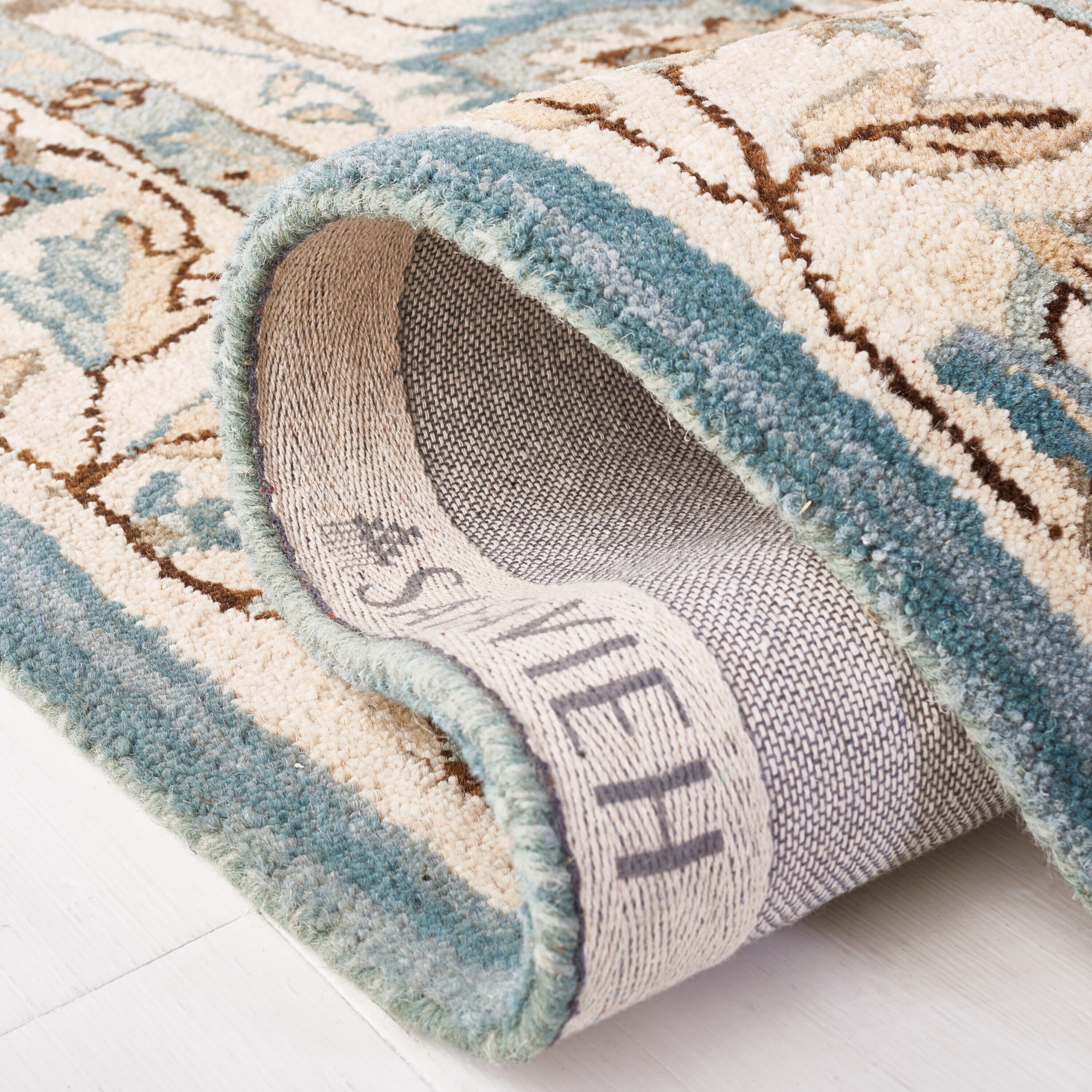 Safavieh AT65J-4 rugs - View #7