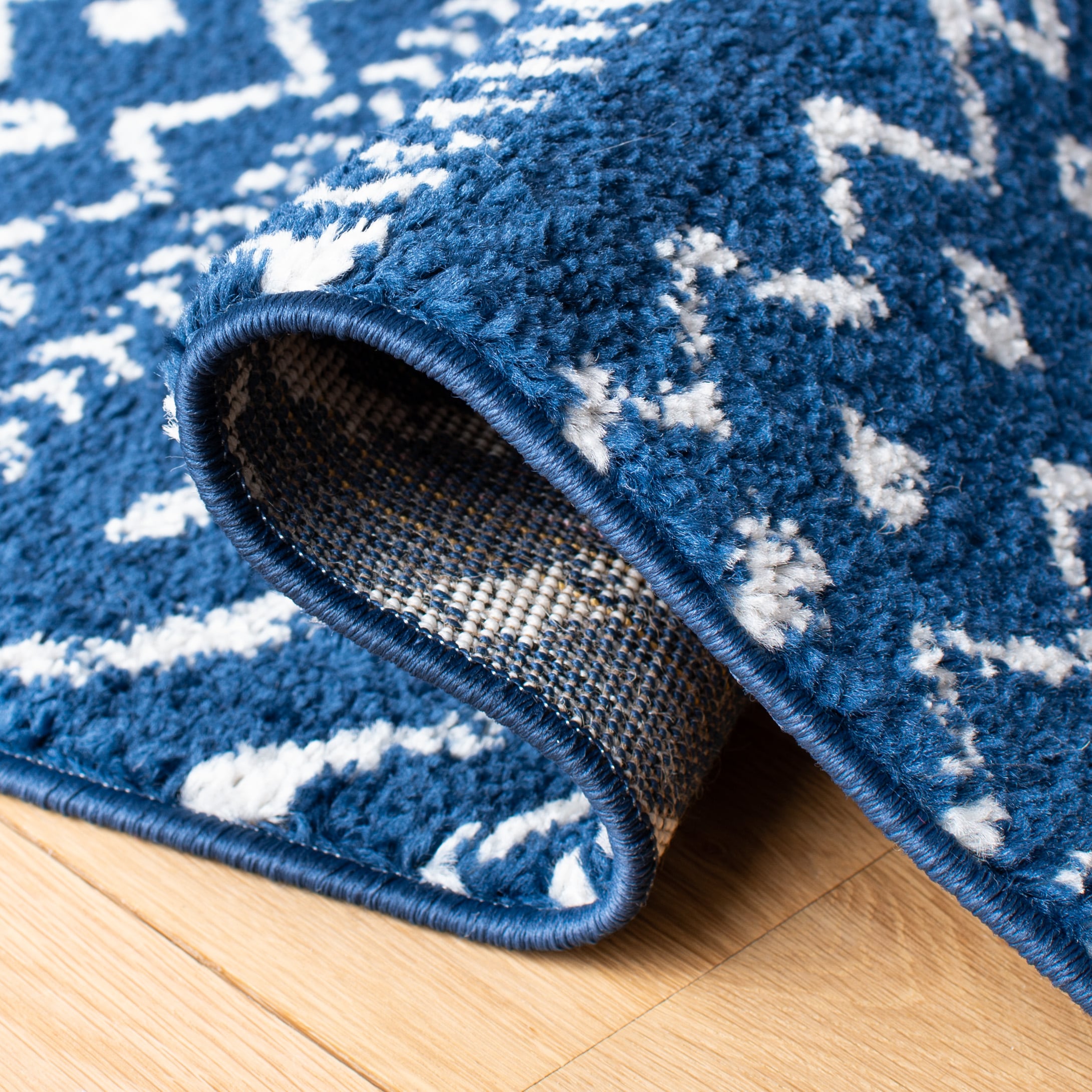 Safavieh TUL267N-9SQ rugs - View #5