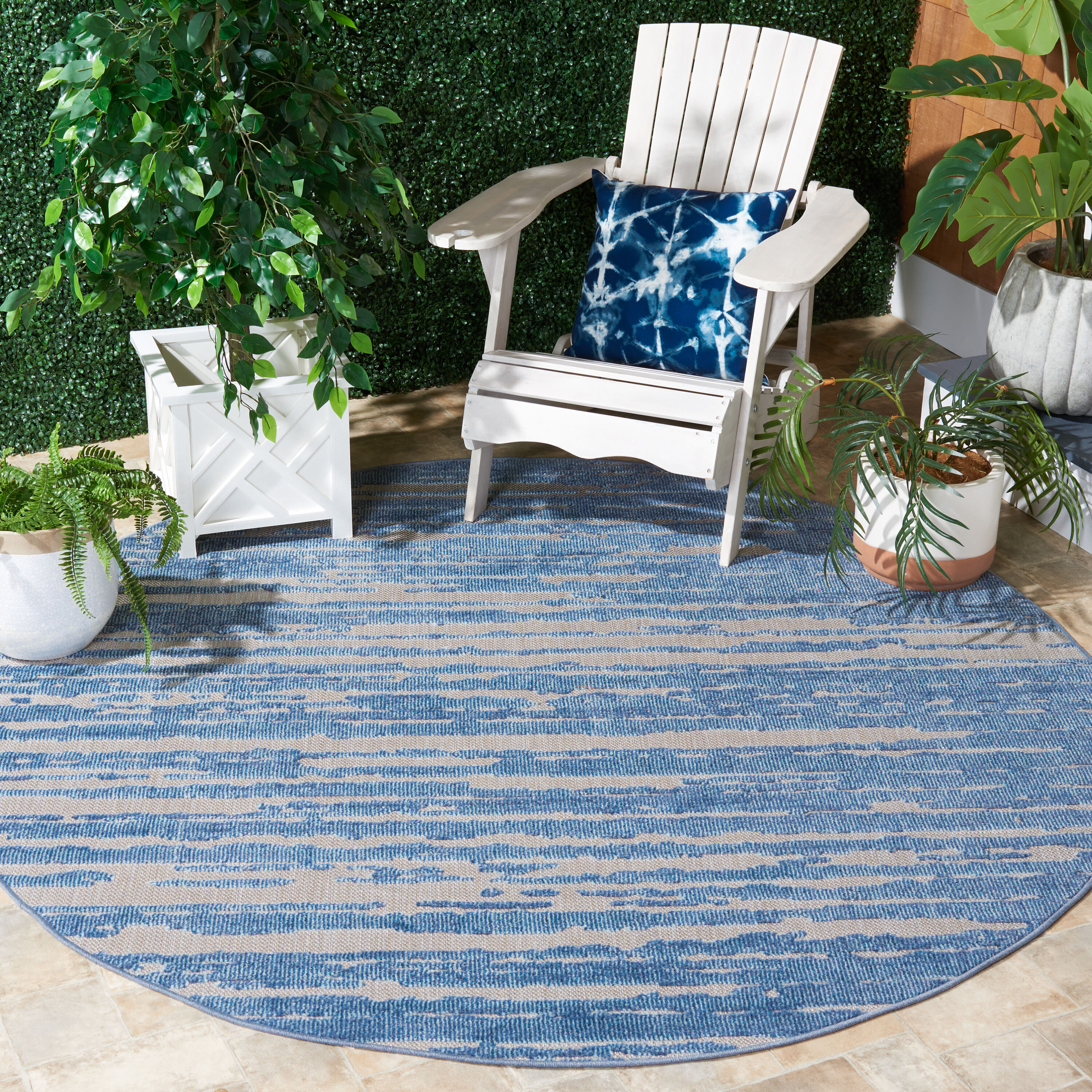 Safavieh CBN506M-7R Cabana 7 x 7 (ft) Loomed Synthetic Blue/Beige Round Indoor/Outdoor Solid Area rug