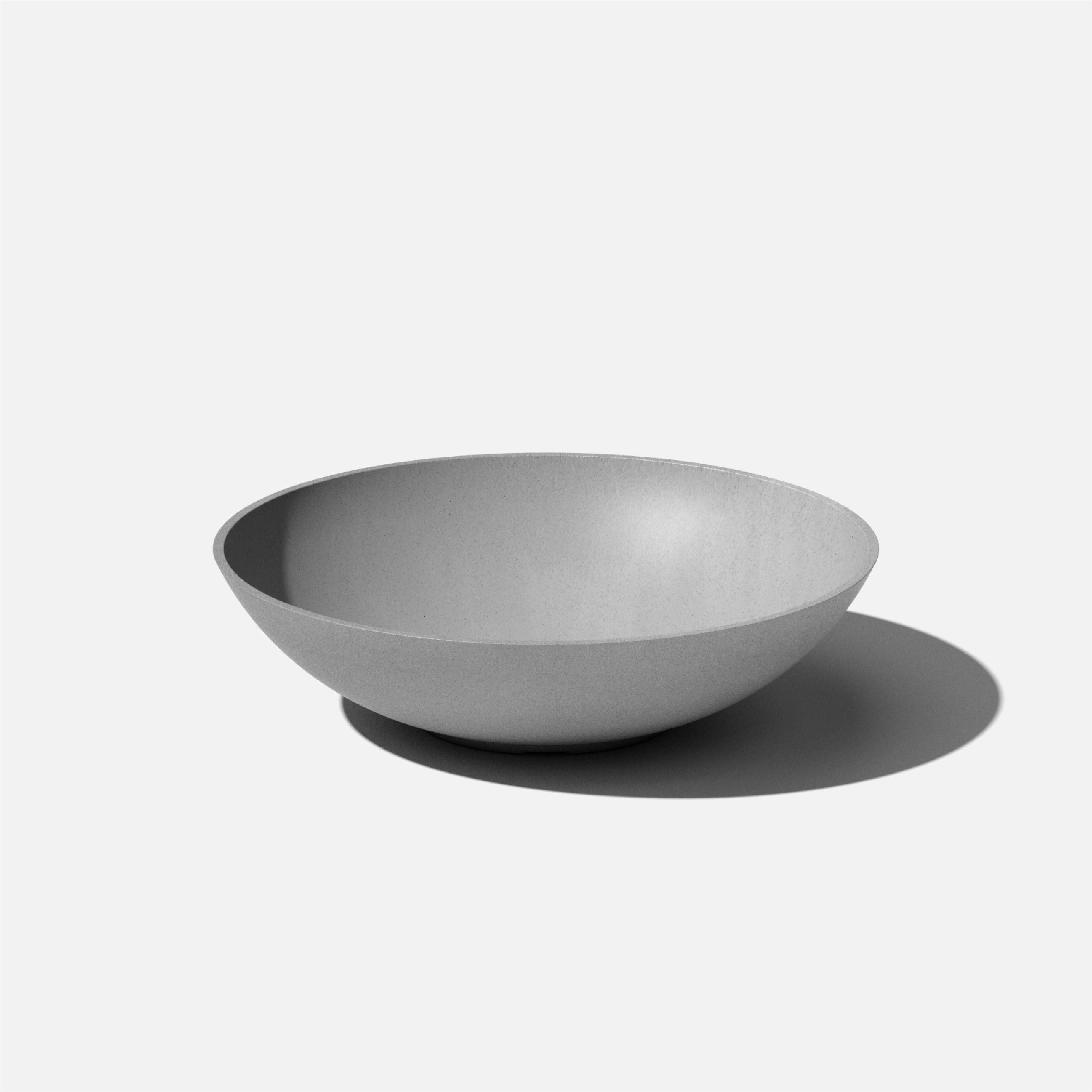Veradek LBV24C Round 24-in W Large Gray Plastic Contemporary/Modern Indoor/Outdoor Planter with Drainage Holes