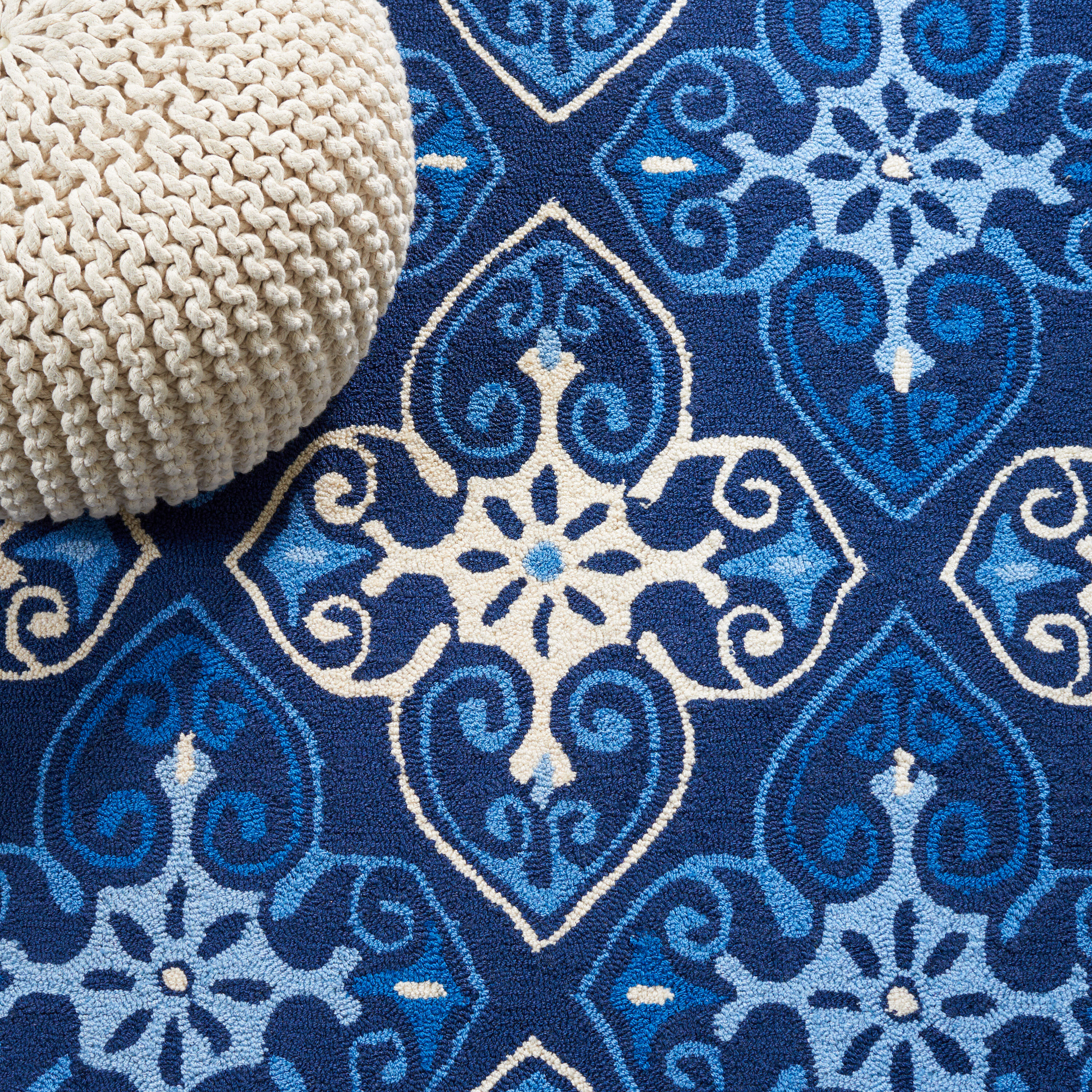 Safavieh FRS232A-4 rugs - View #6