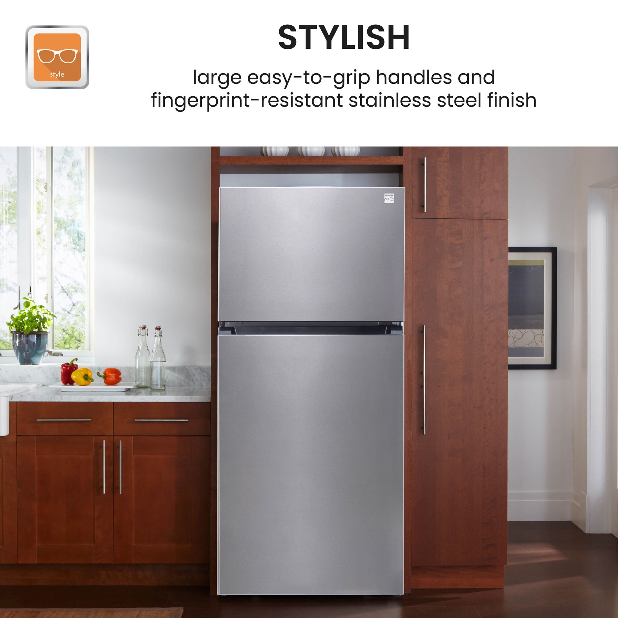 lowes small refrigerator with ice maker
