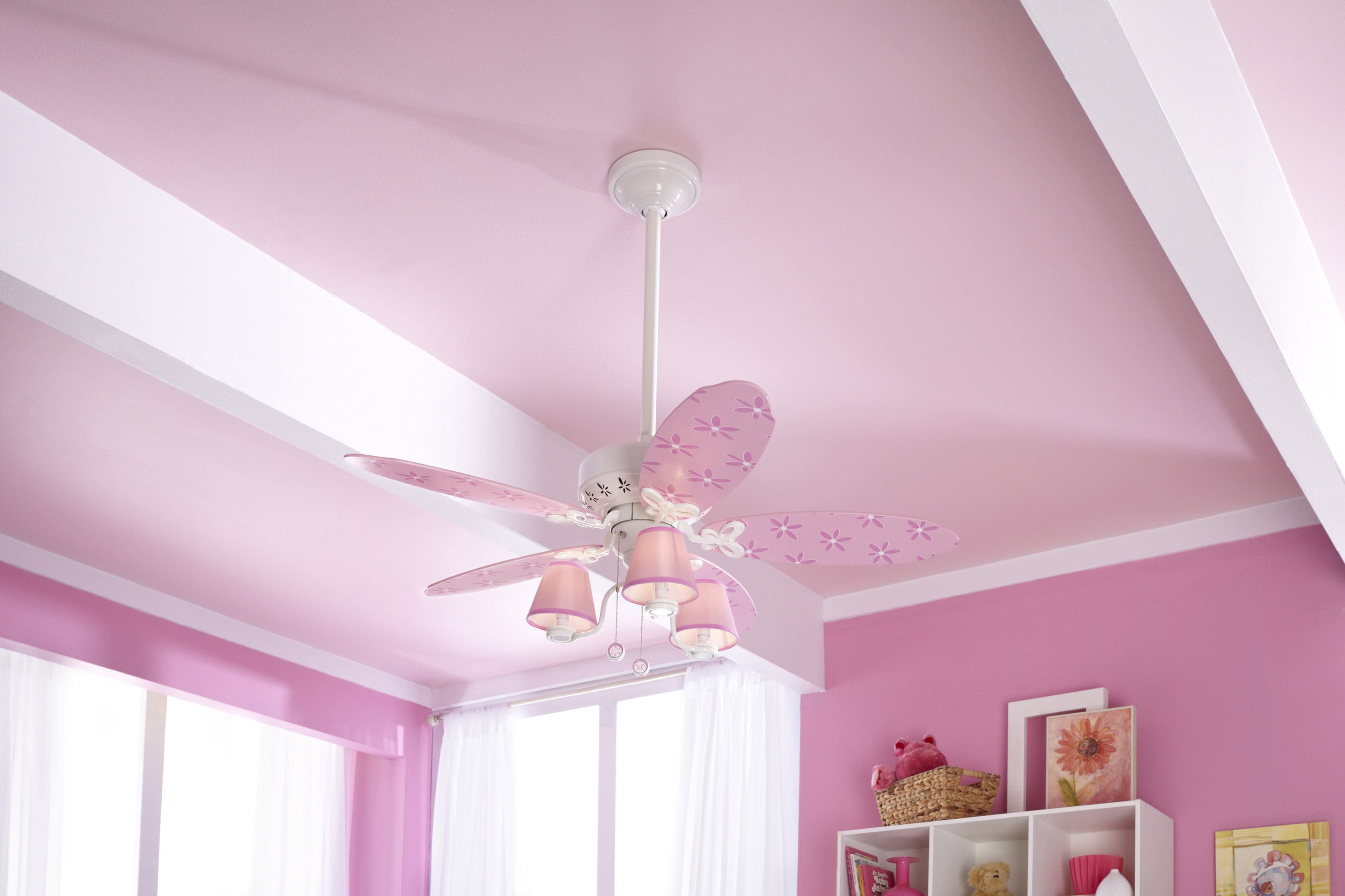 Hunter Dreamland 44 In White And Pink Indoor Downrod Or Flush Mount Ceiling Fan With Light 5 Blade The Fans Department At Lowes Com