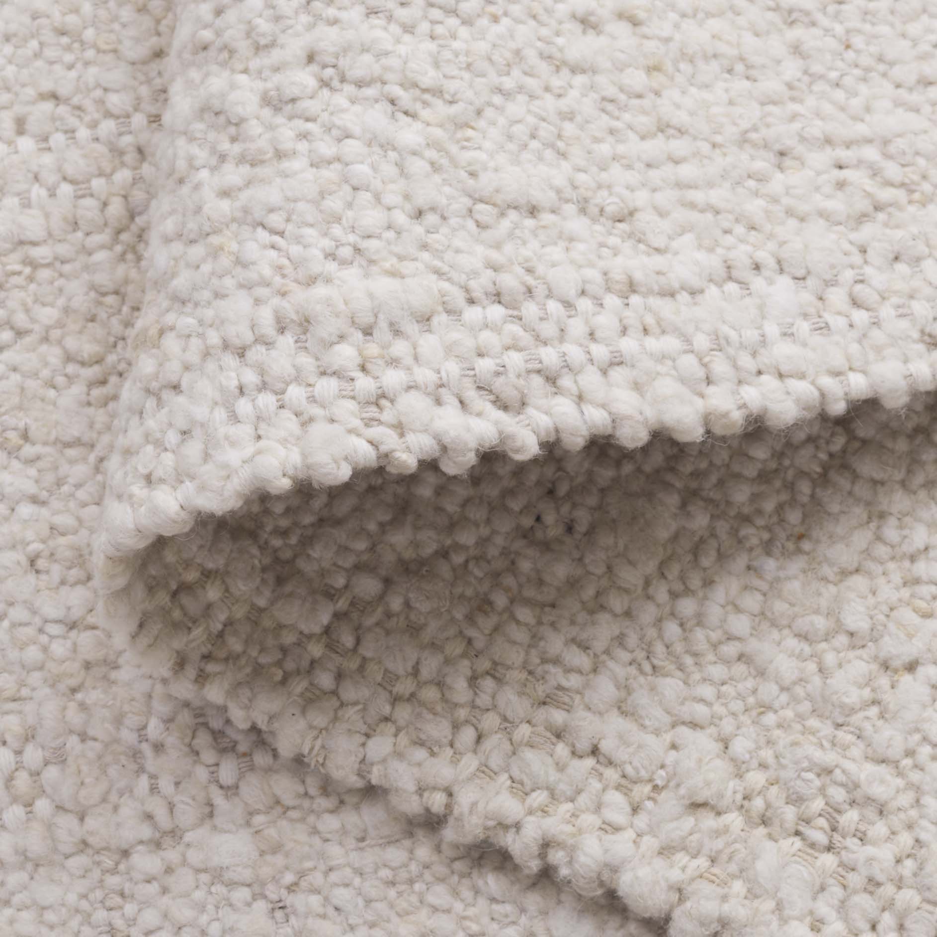 Safavieh MAN676A-4 rugs - View #6