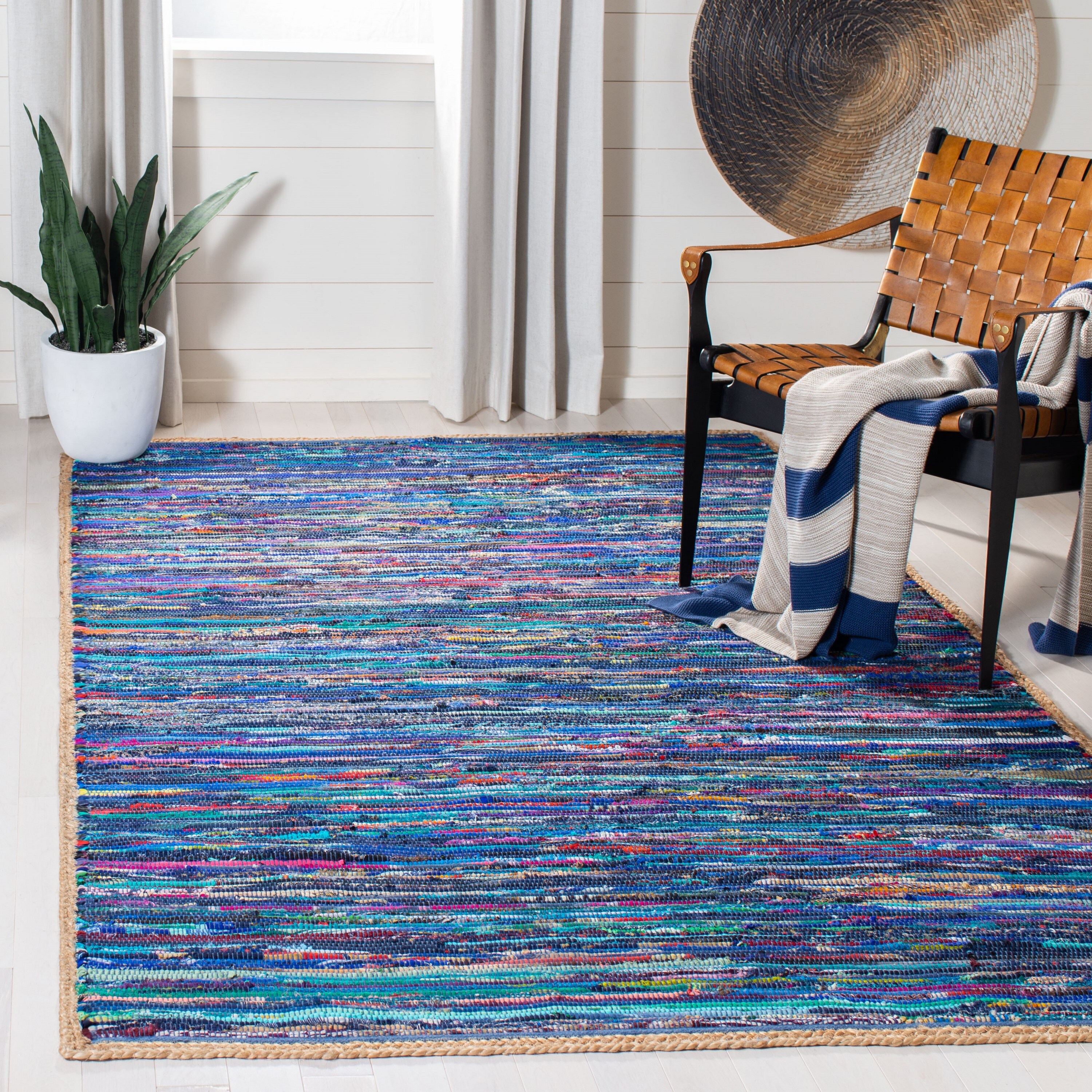 Safavieh MTK960M-3 Montauk Gulea 3 x 5 (ft) Synthetic Blue/Natural Rectangular Indoor Abstract Throw rug