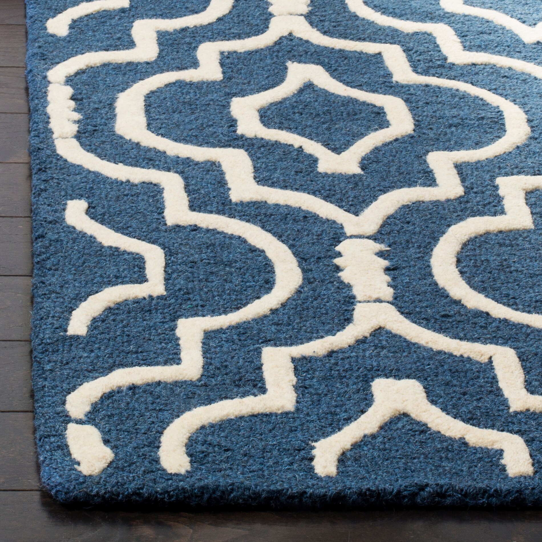 Safavieh CAM141G-24 rugs - View #2
