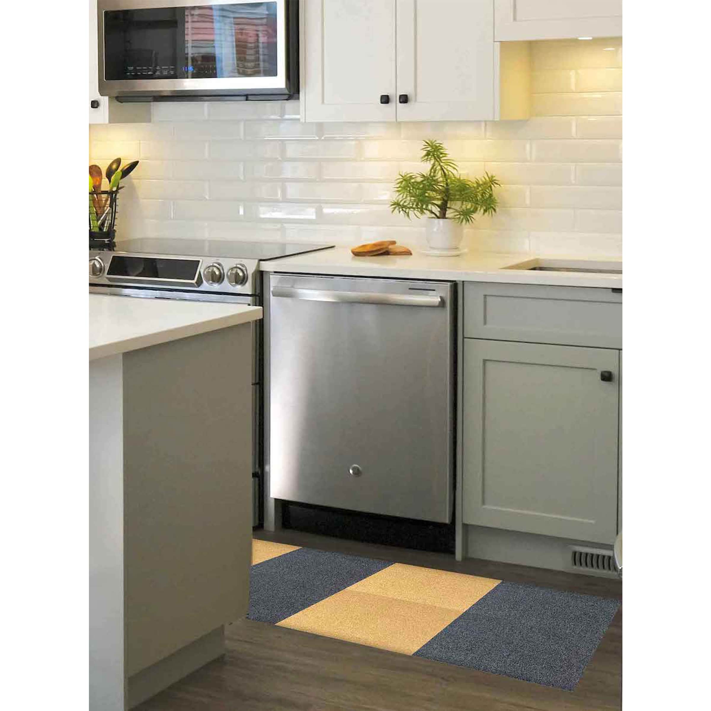 Design is Personal CF04RAY Carpet-Tile - View #5