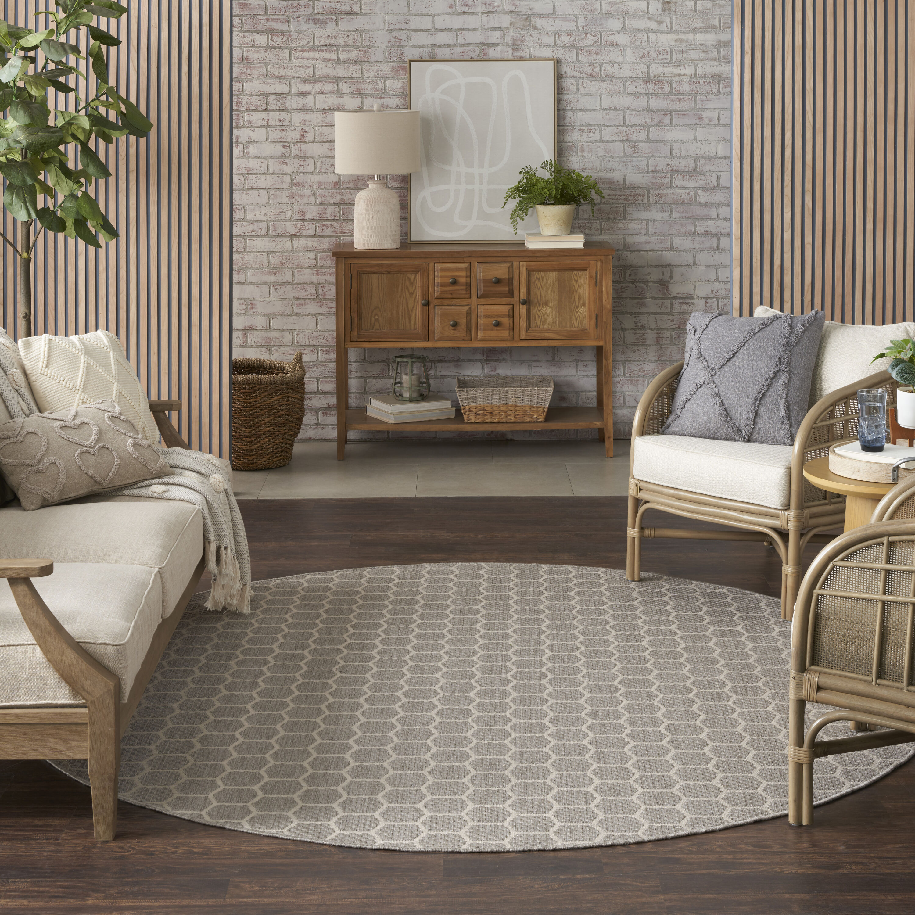 Nourison Home 099446974297 Reversible Indoor Outdoor 8 x 8 (ft) Polyester/Polypropylene Grey Round Indoor/Outdoor Geometric Area rug