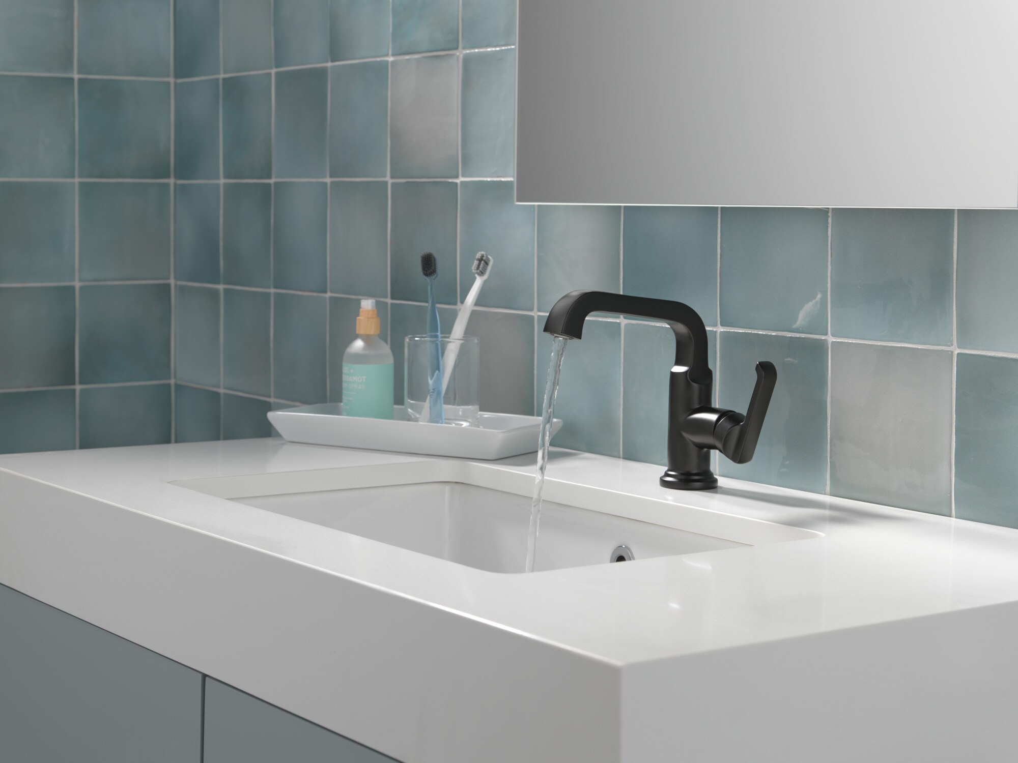 Delta 589SH-BL-DST Lavatory-Faucets - View #2