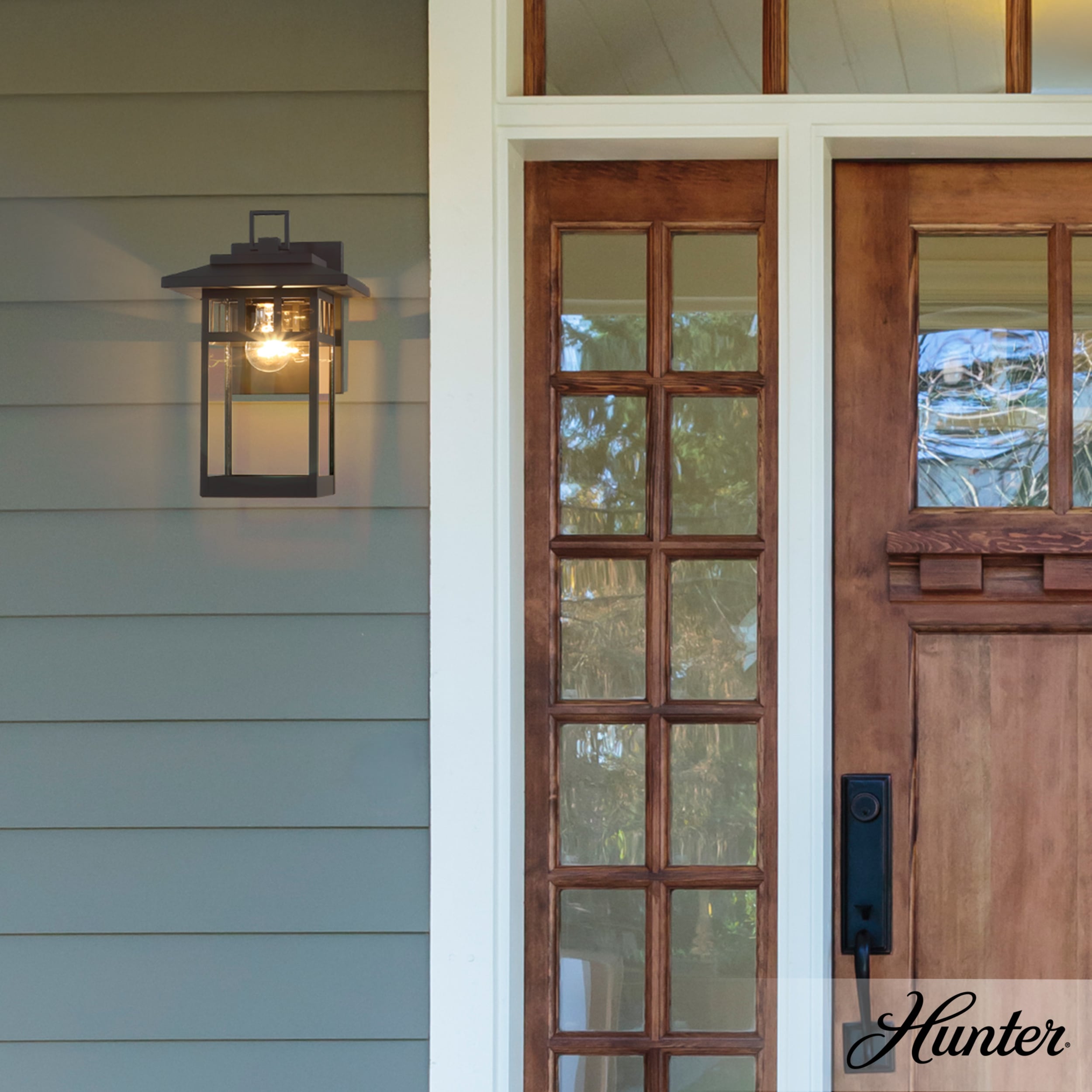 Hunter Yancy House 1 -Light 14-in H Matte Black Hardwired Outdoor Wall Light