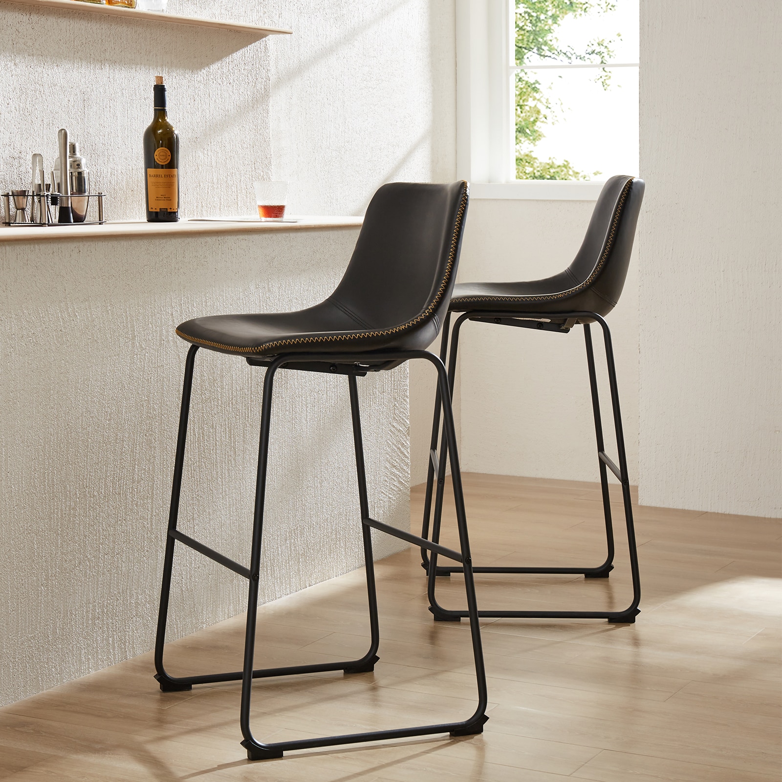 Flynama L-134390 stools - View #2