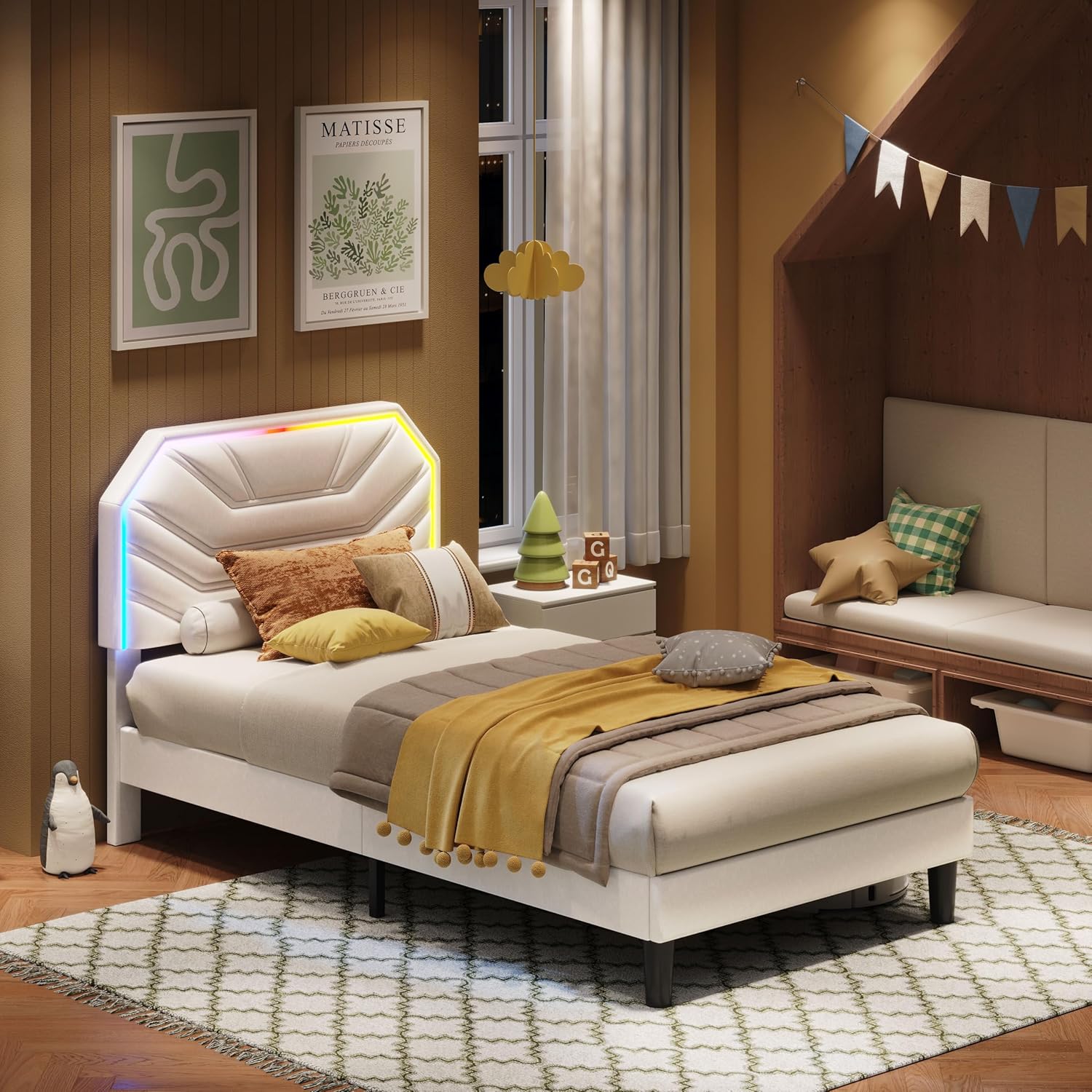Likimio USAN1064093 beds - View #9