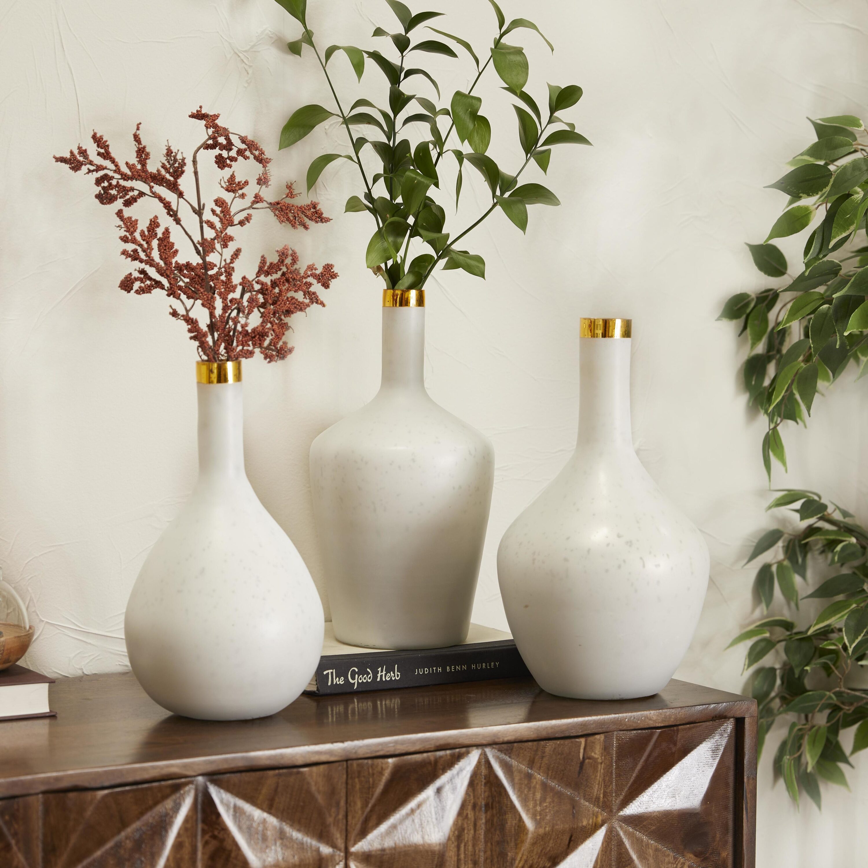 Grayson Lane 76040 3 -Pack White Glass Glam Vase