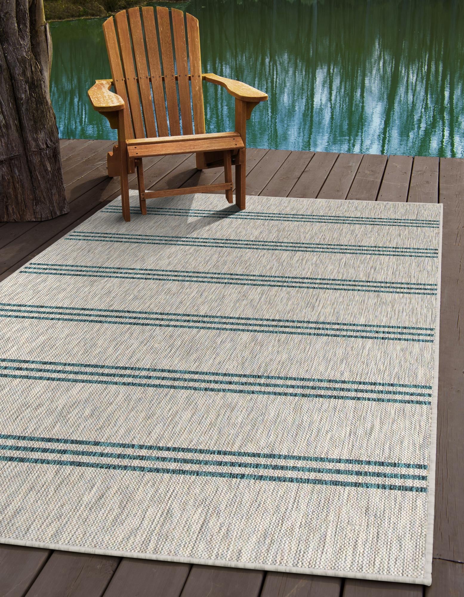 Unique Loom 3153126 Jill Zarin Outdoor 7 x 10 (ft) Loomed Polypropylene Light Gray Rectangular Indoor/Outdoor Stripe Area rug