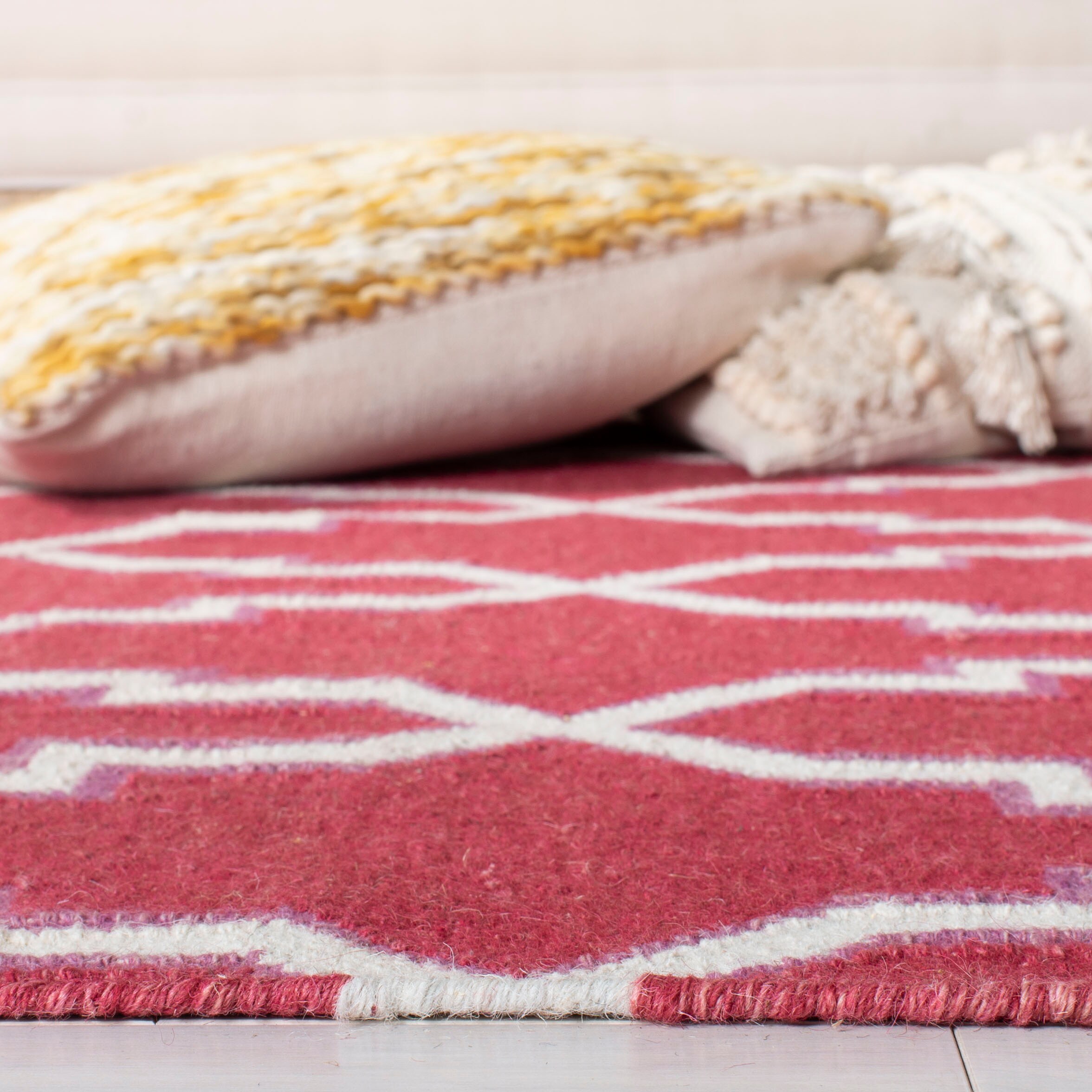 Safavieh DHU564A-9 rugs - View #7